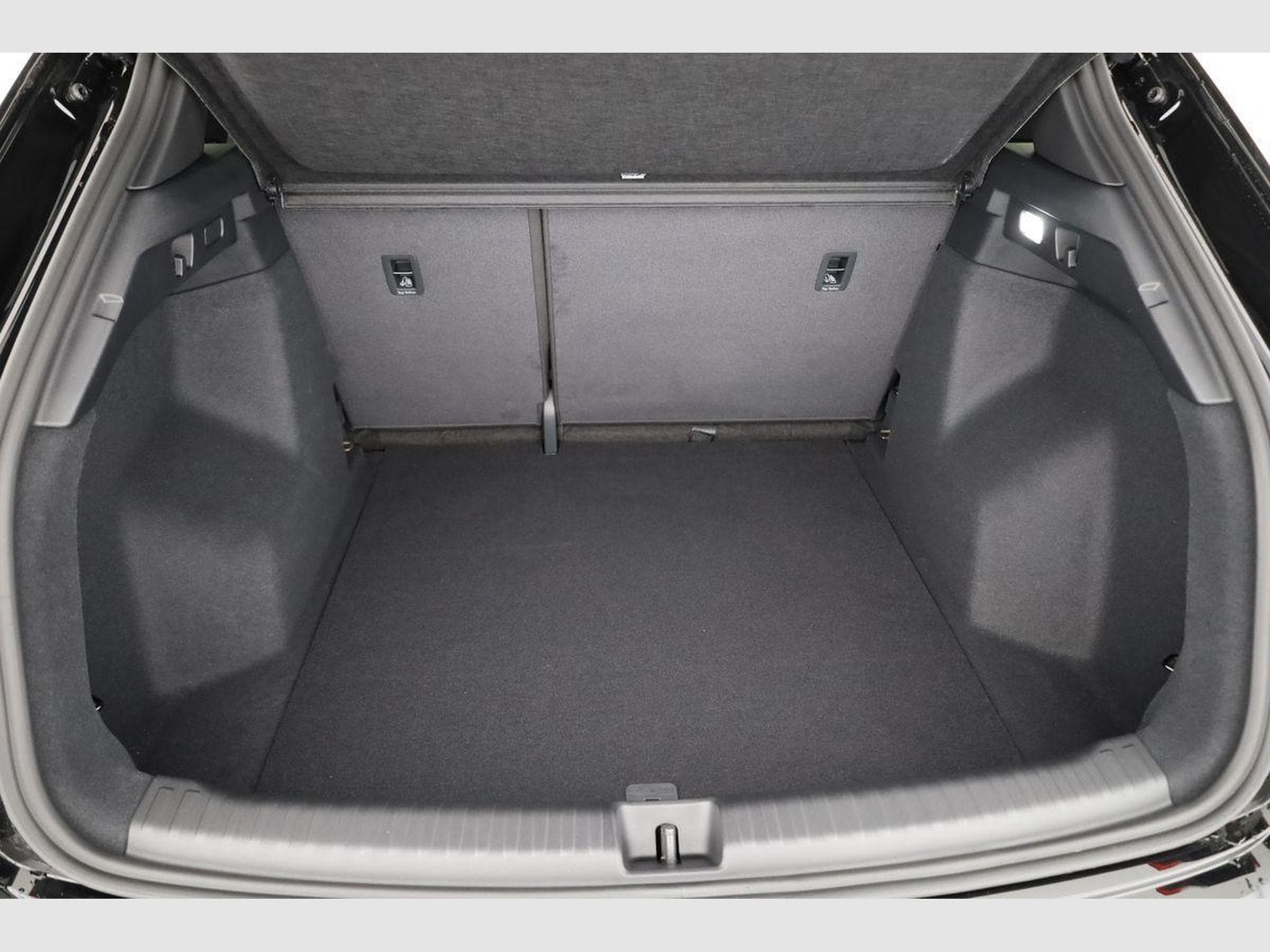 Audi Q4 e-tron 45 e-tron basis quattro (2026) - Photo 14