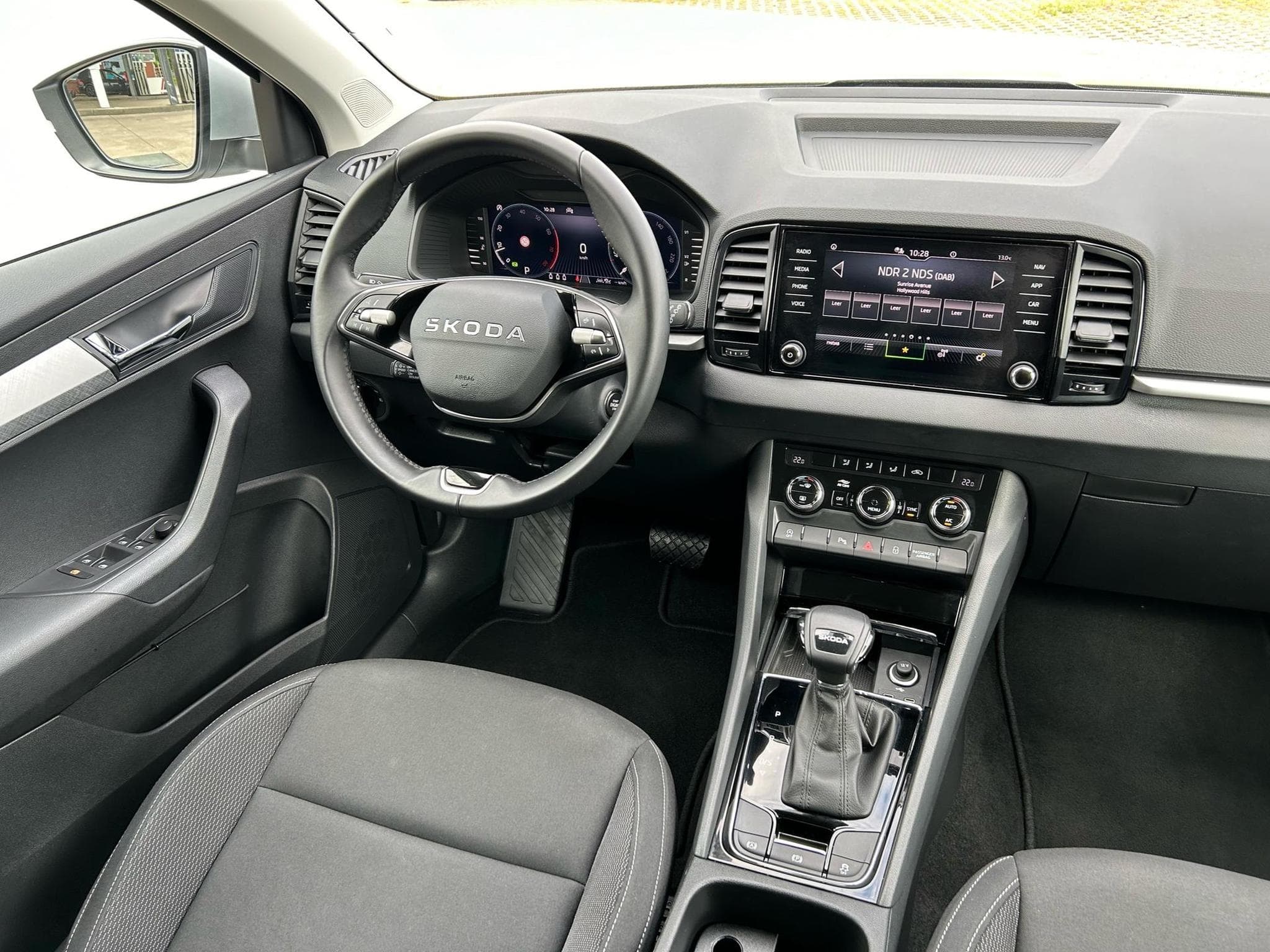 Skoda Karoq Selection (2025) - Foto 6