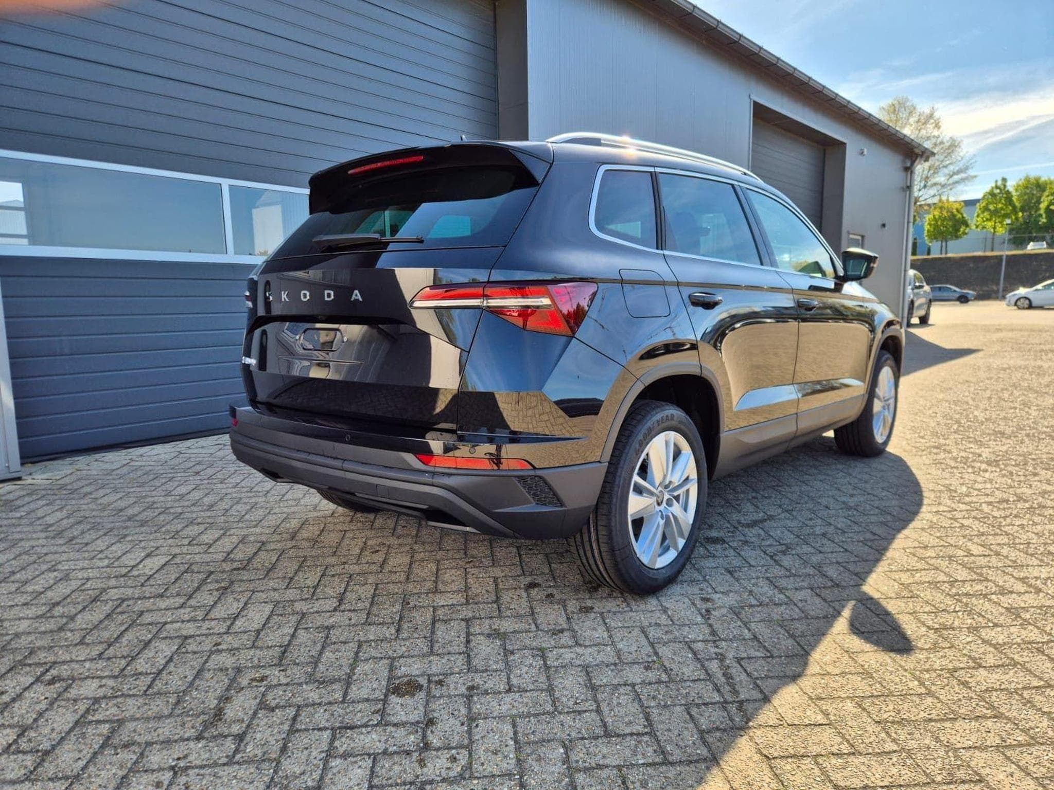 Skoda Karoq 1.5 TSI 150PS (2026) - Photo 5