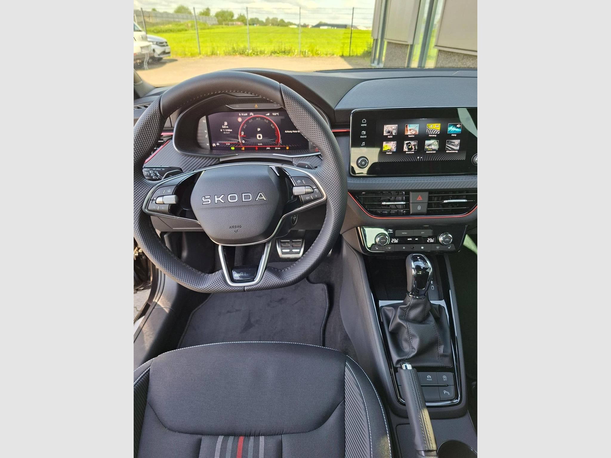 Skoda Kamiq Monte Carlo (2026) - Foto 9