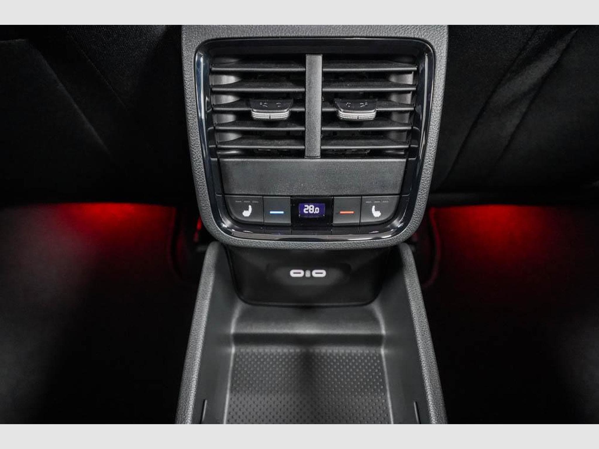 Skoda Octavia Kombi 2,0 TSI (2025) - Photo 17