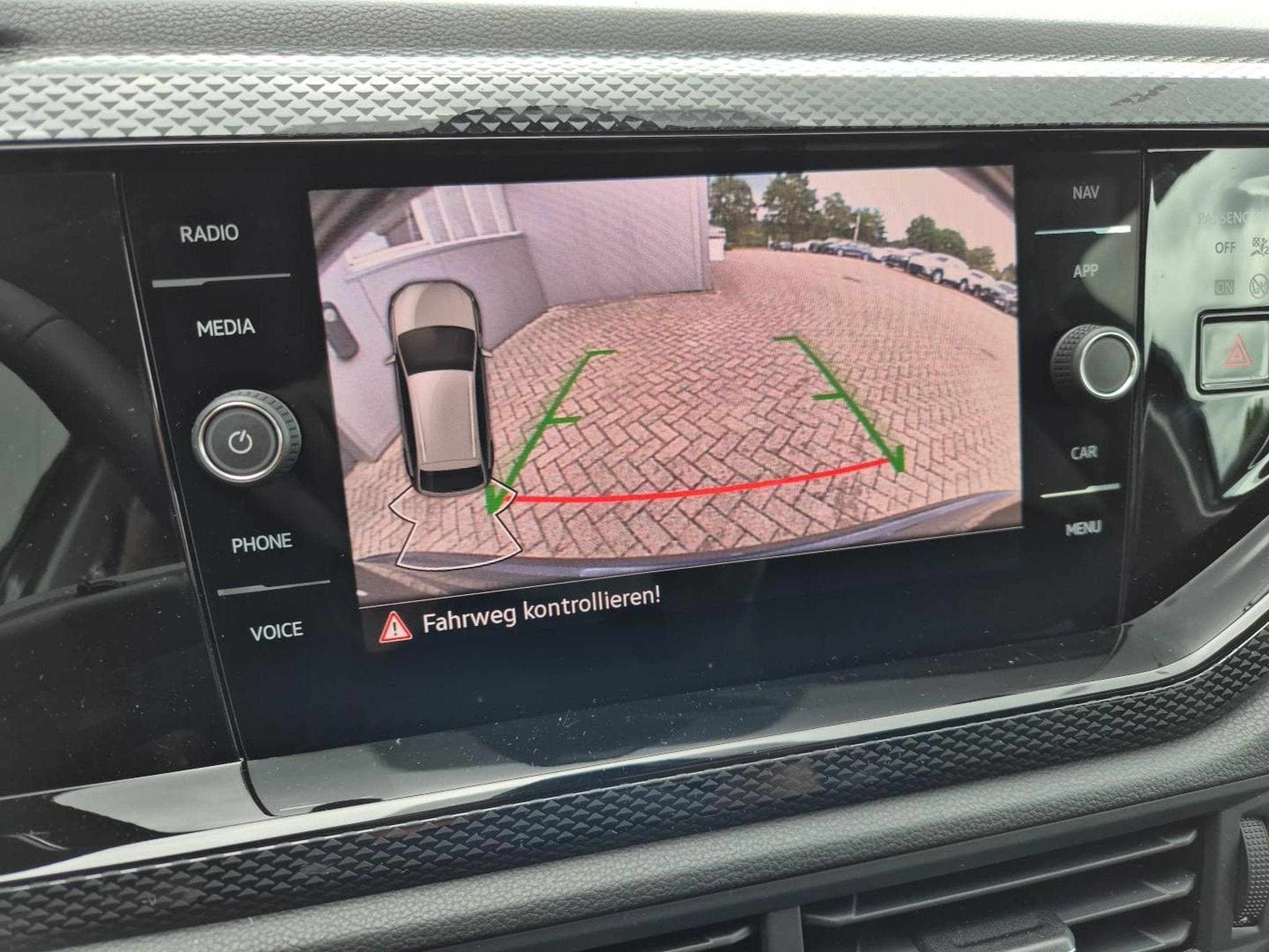 VW Taigo 1.0 TSI 116PS (2026) - Photo 22