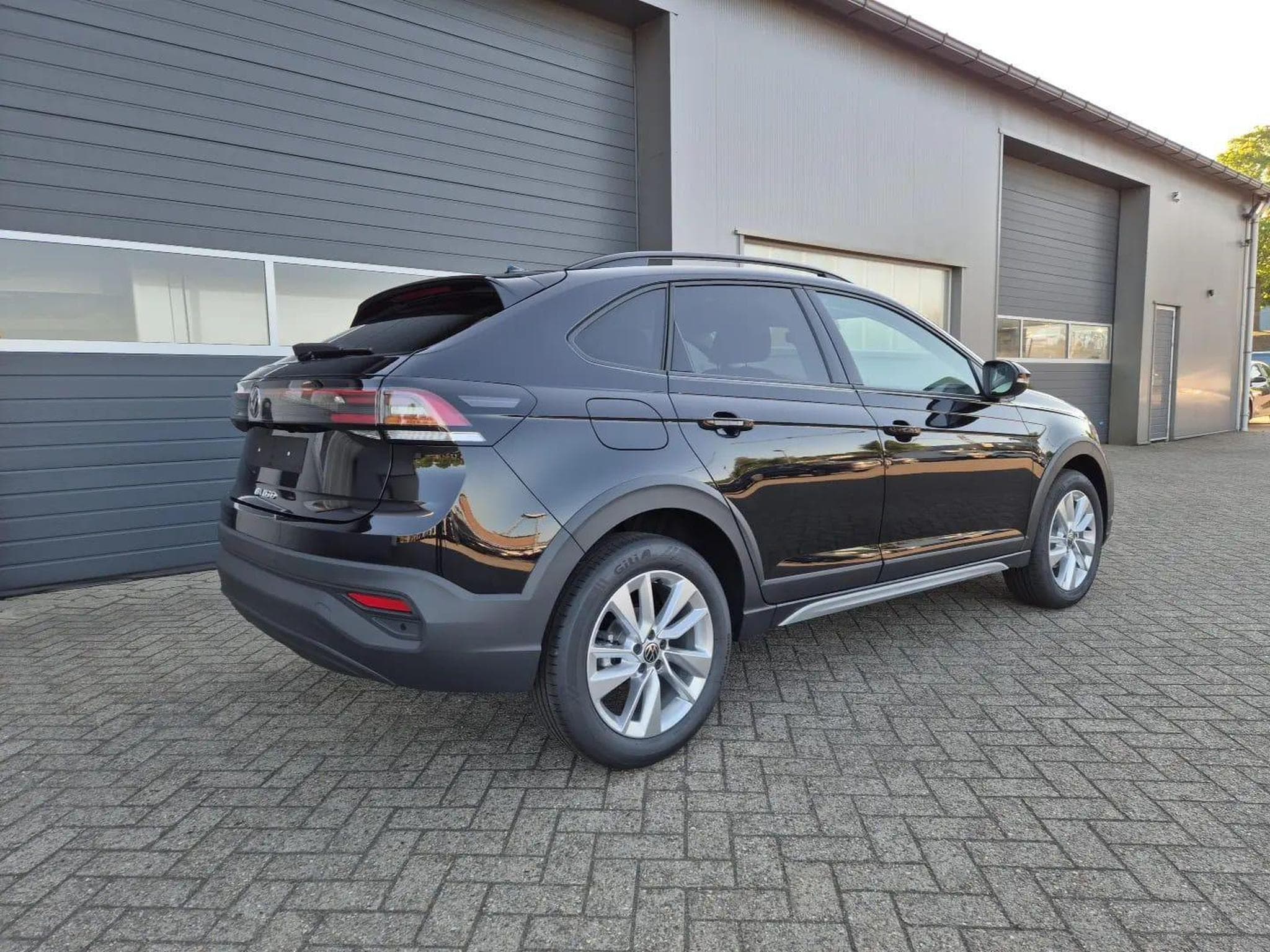VW Taigo 1.0 TSI 116PS (2026) - Photo 4