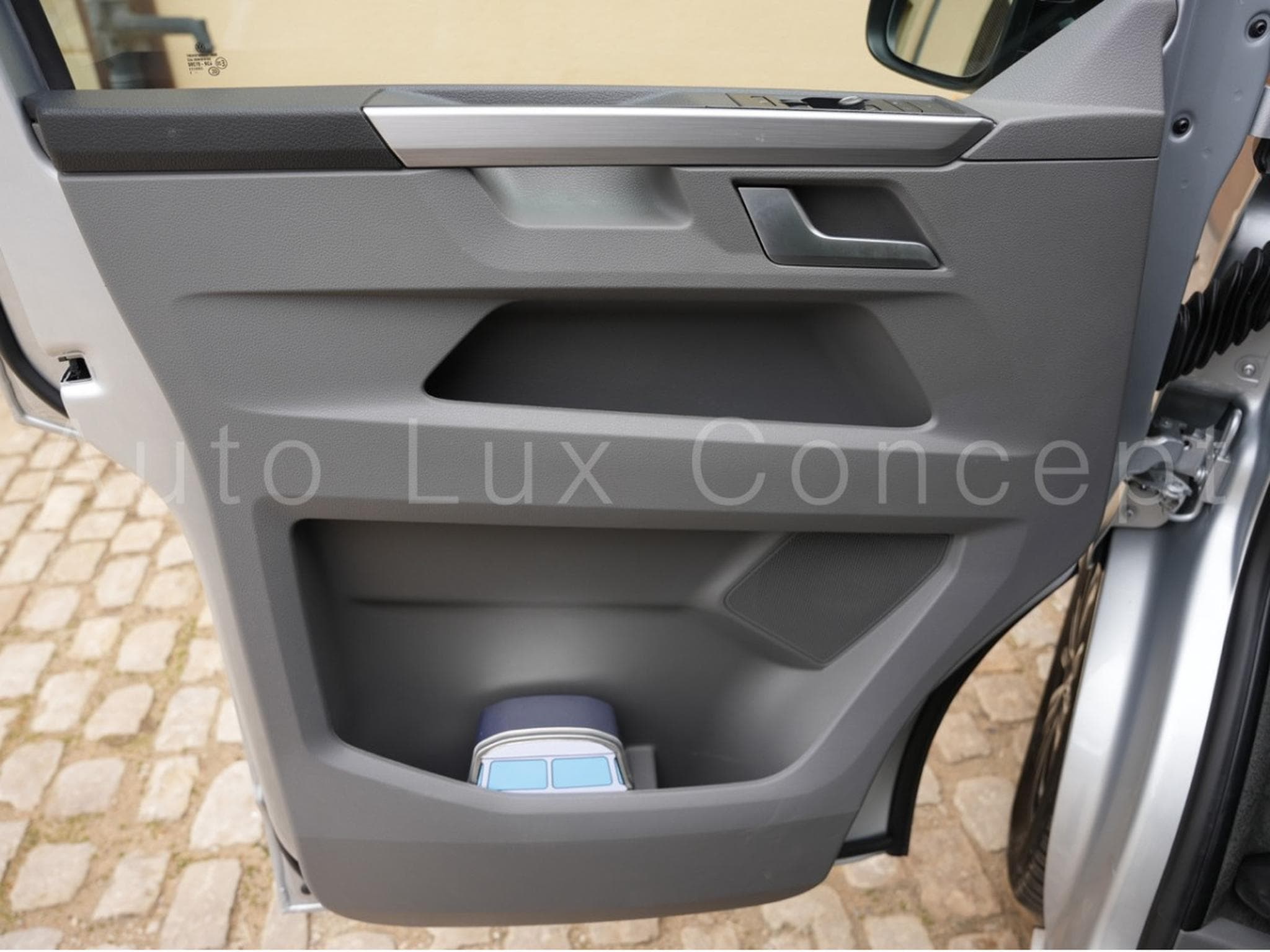 VW T6.1 Coast Edition 2.0 TDI 150 DSG7 (2023) - Photo 26