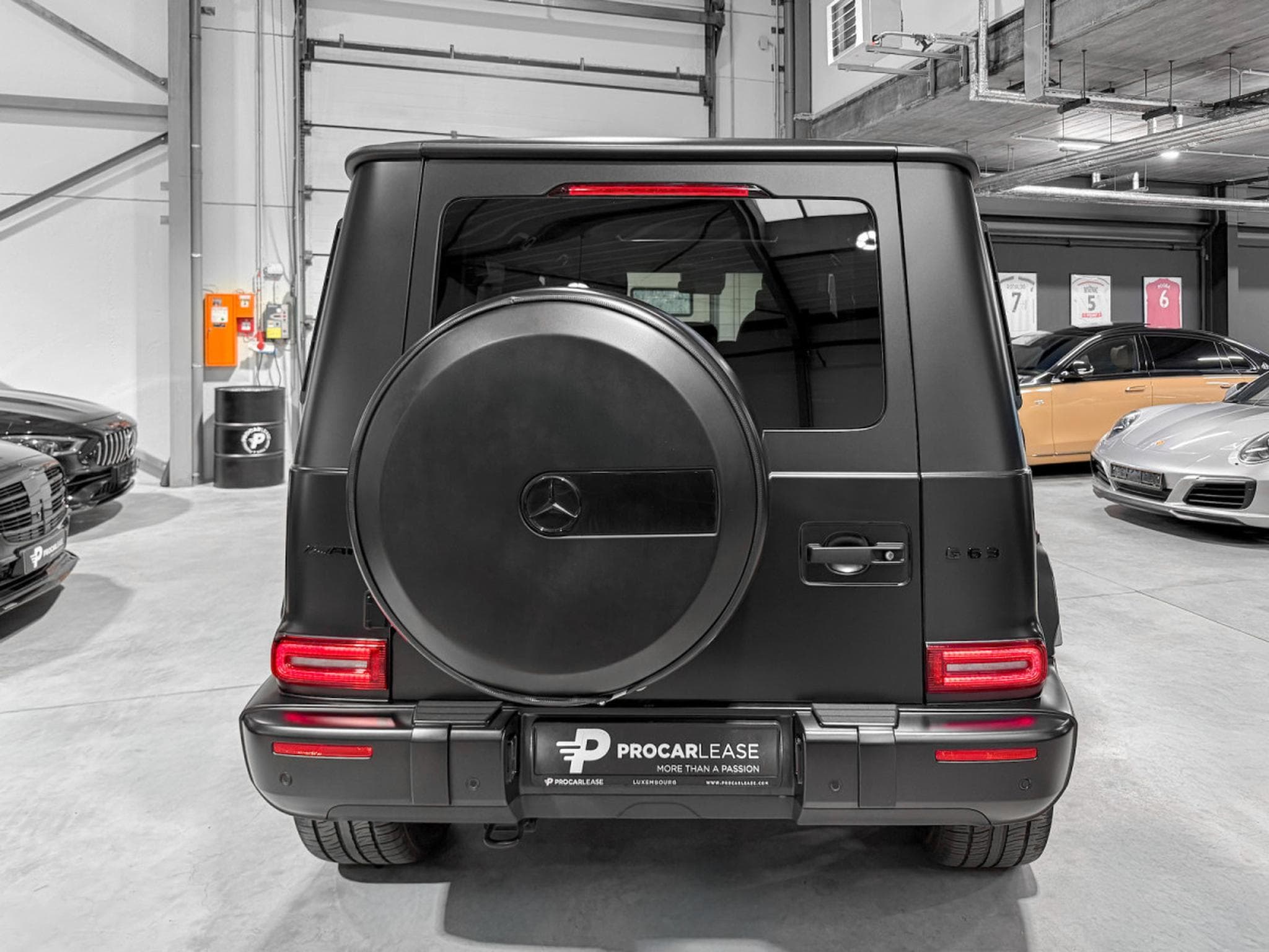 Mercedes G 63 AMG G63 AMG/DVD PAKET/22/CARBON/360/TV/VOLL/MAGNO (2022) - Photo 15
