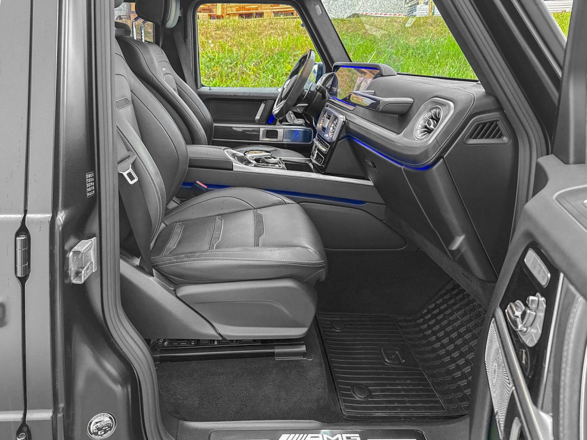 Mercedes G 63 AMG G63 AMG/DVD PAKET/22/CARBON/360/TV/VOLL/MAGNO (2022) - Photo 16