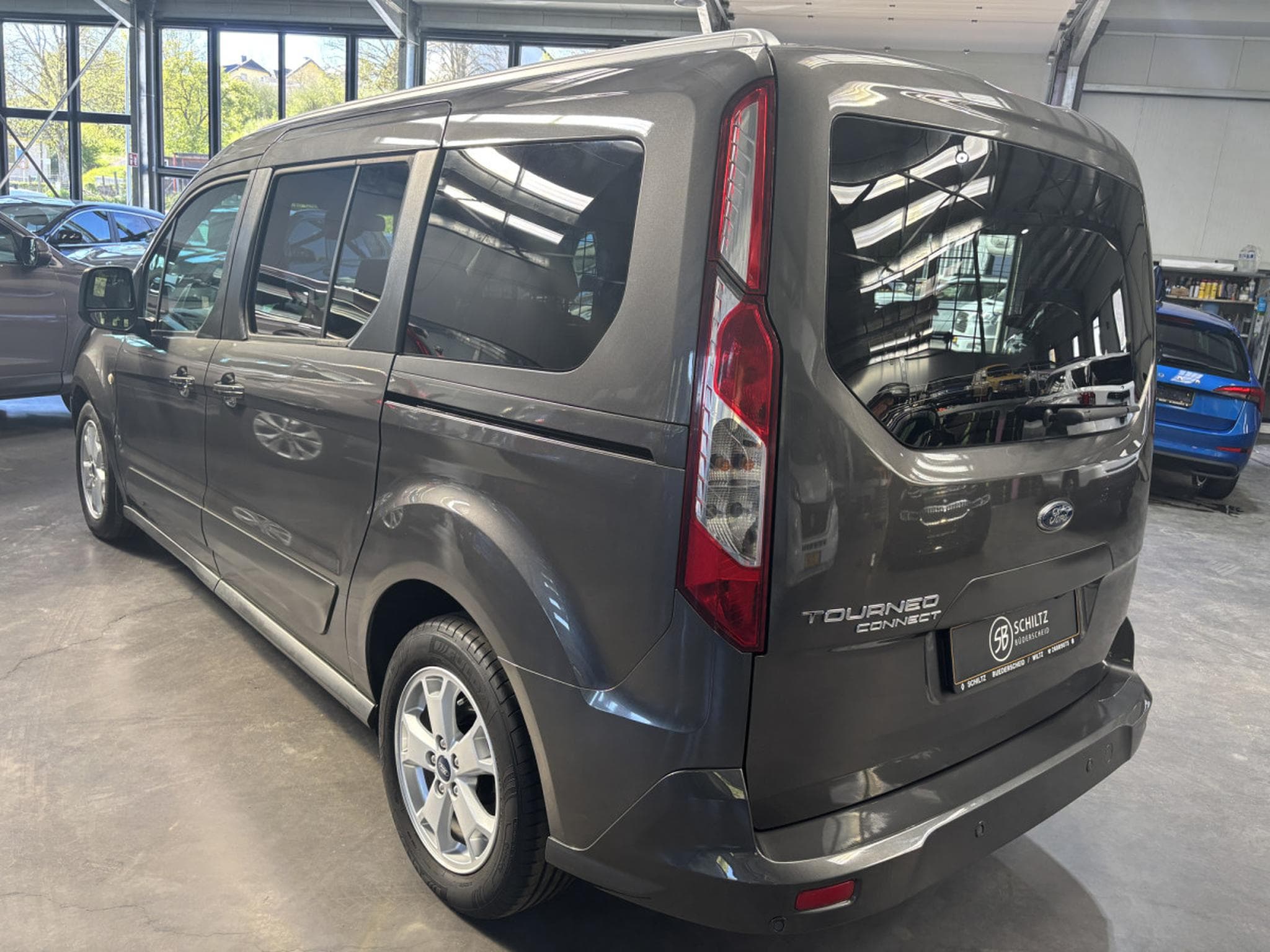 Ford Tourneo 1.5 TDCi 120 auto (2017) - Photo 5