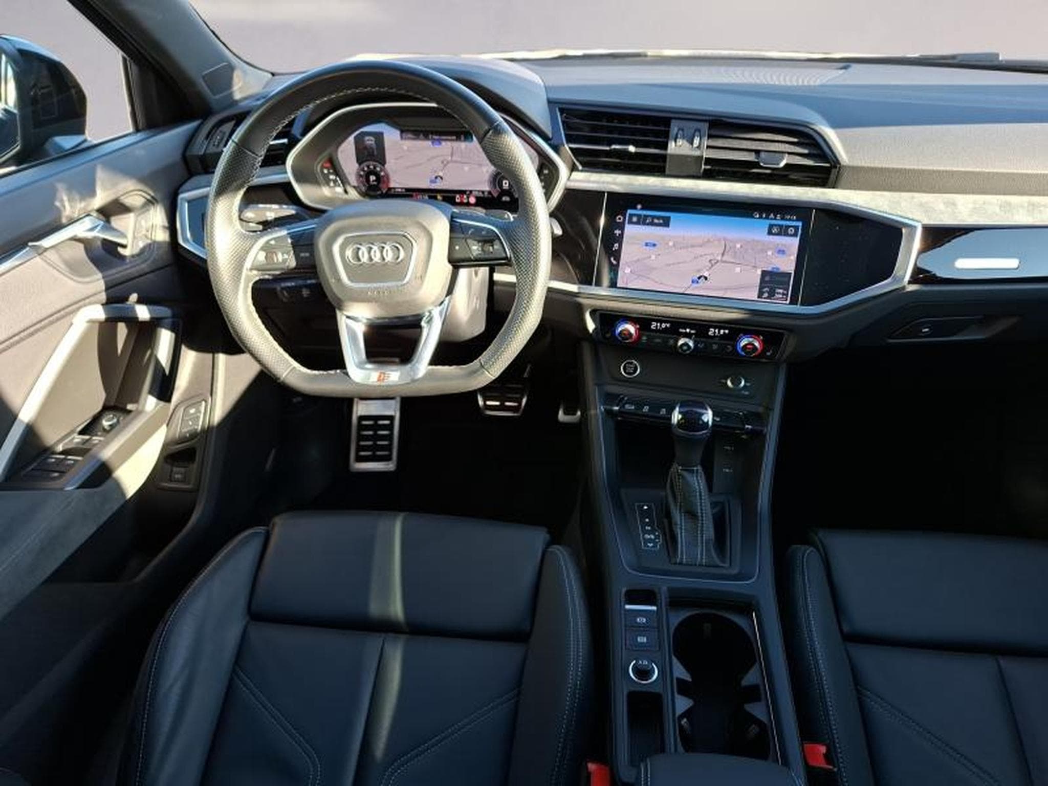 Audi Q3 Q3 Sportbag Black Edition S-line (2021) - Foto 7