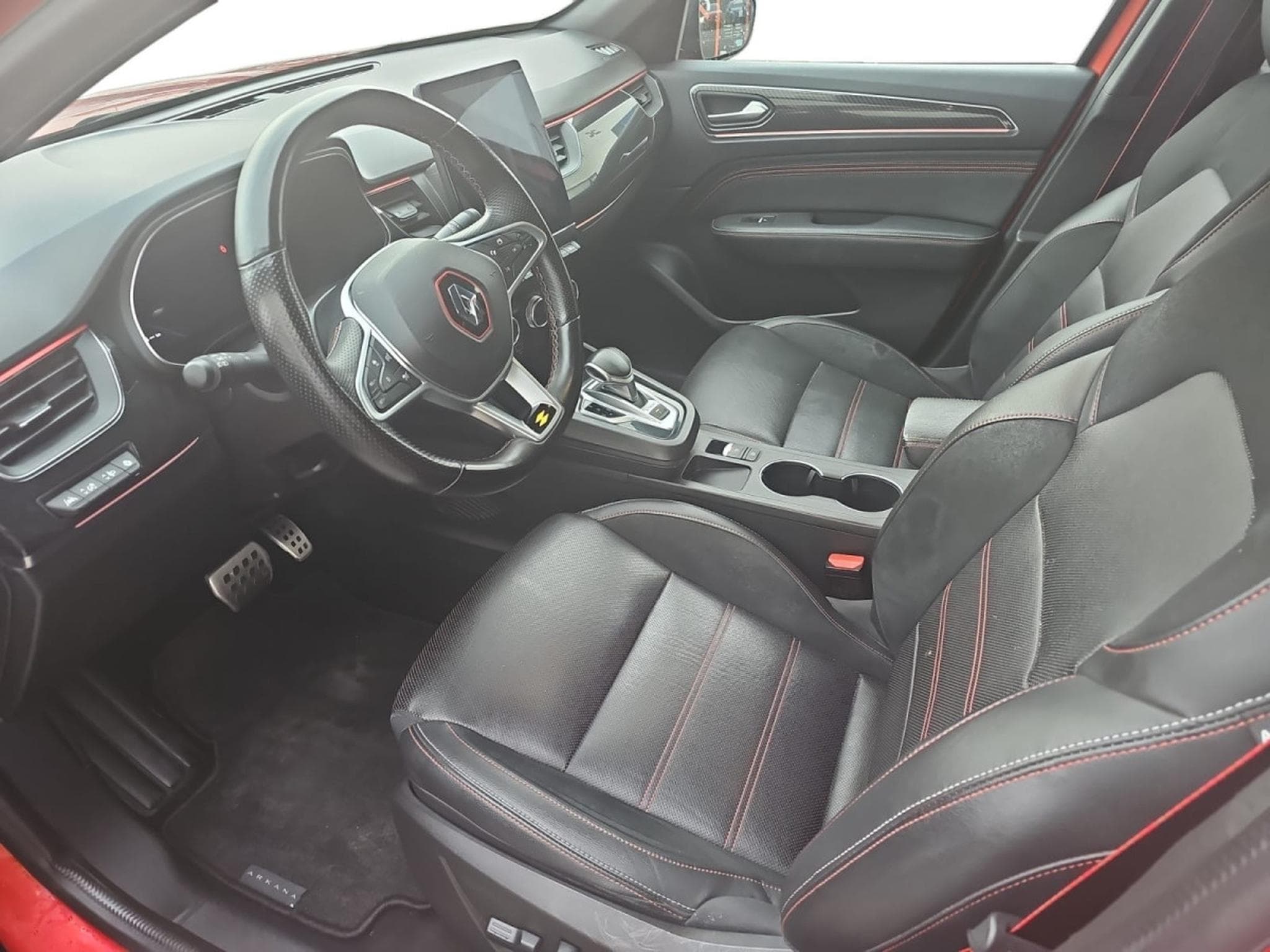 Renault Arkana 1.6 Tce E-TECH Hybrid R.S.Line EDC GPF (2022) - Foto 4