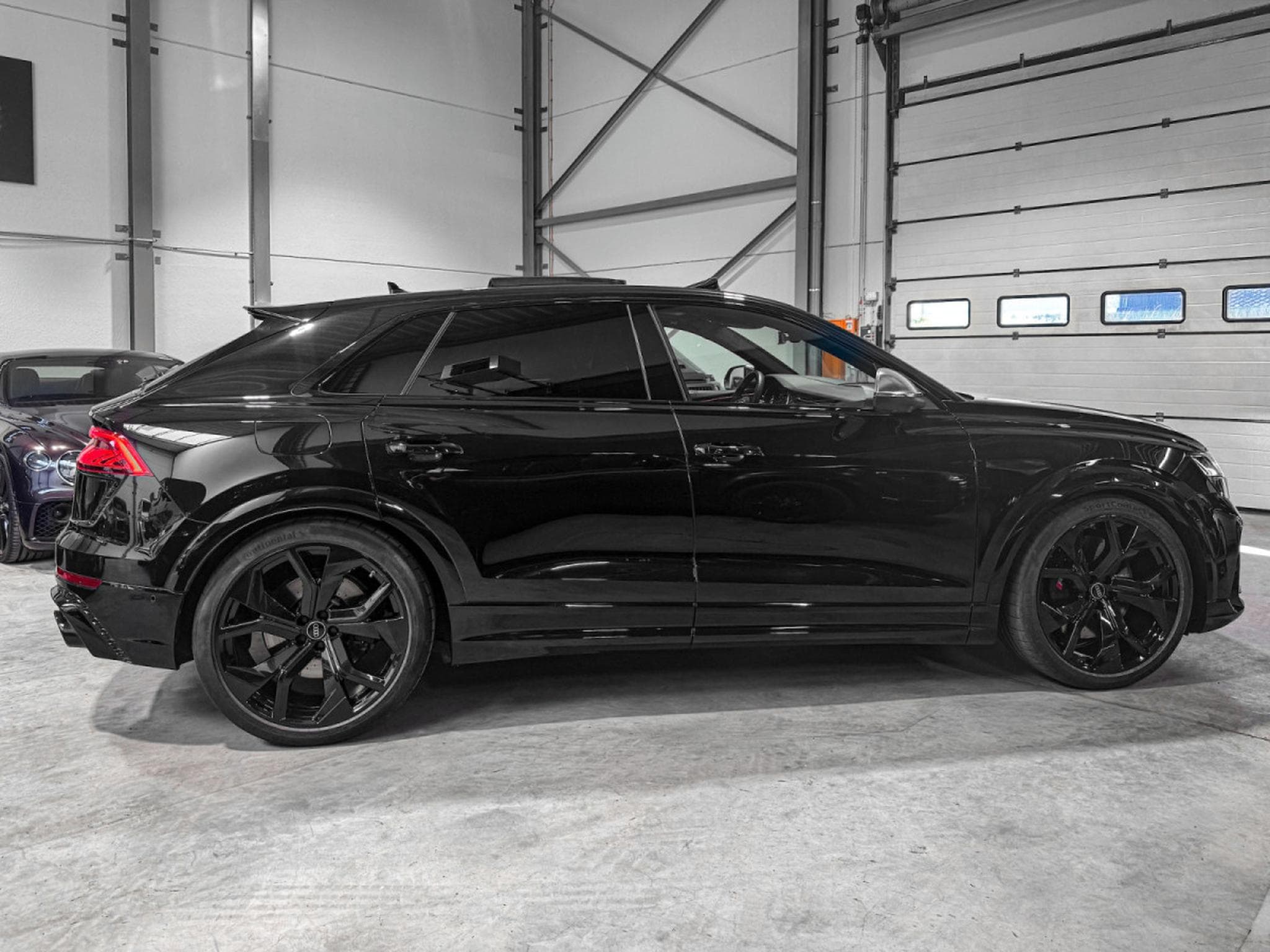 Audi RSQ8 4.0 TFSI/PANO/23//HUD/Matrix/Bang & Olufsen  *VOLL** (2023) - Foto 5