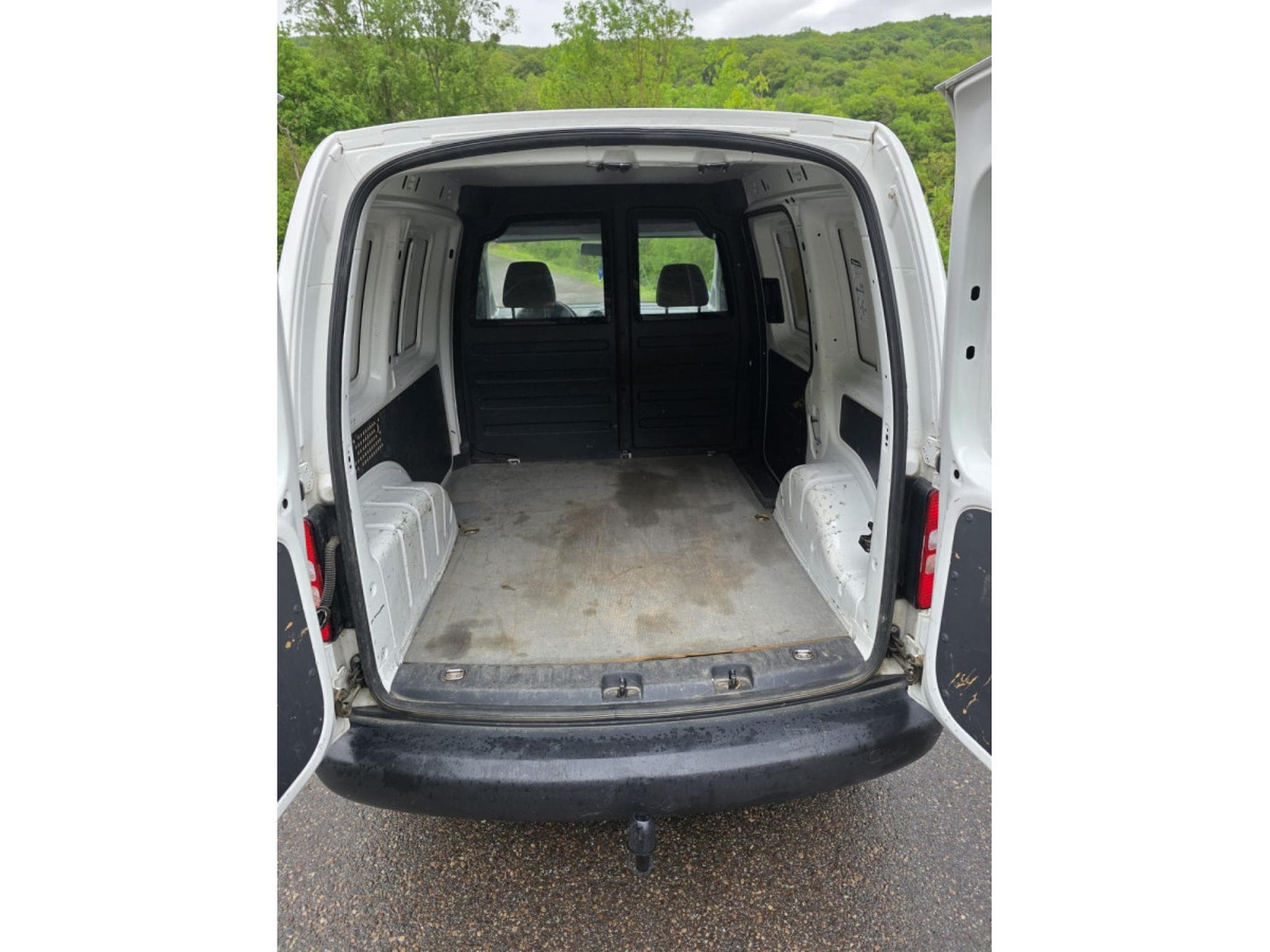 VW Caddy 1.6 TDI (2017) - Foto 5