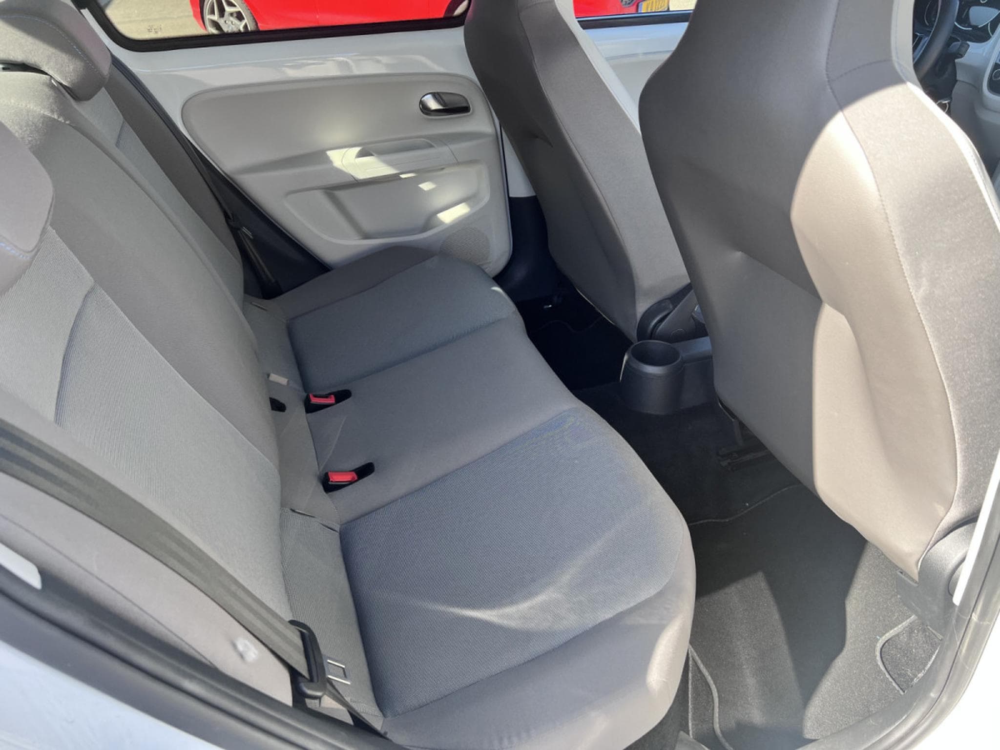 VW UP CLIM NAVI ELECTRIC (2014) - Photo 10