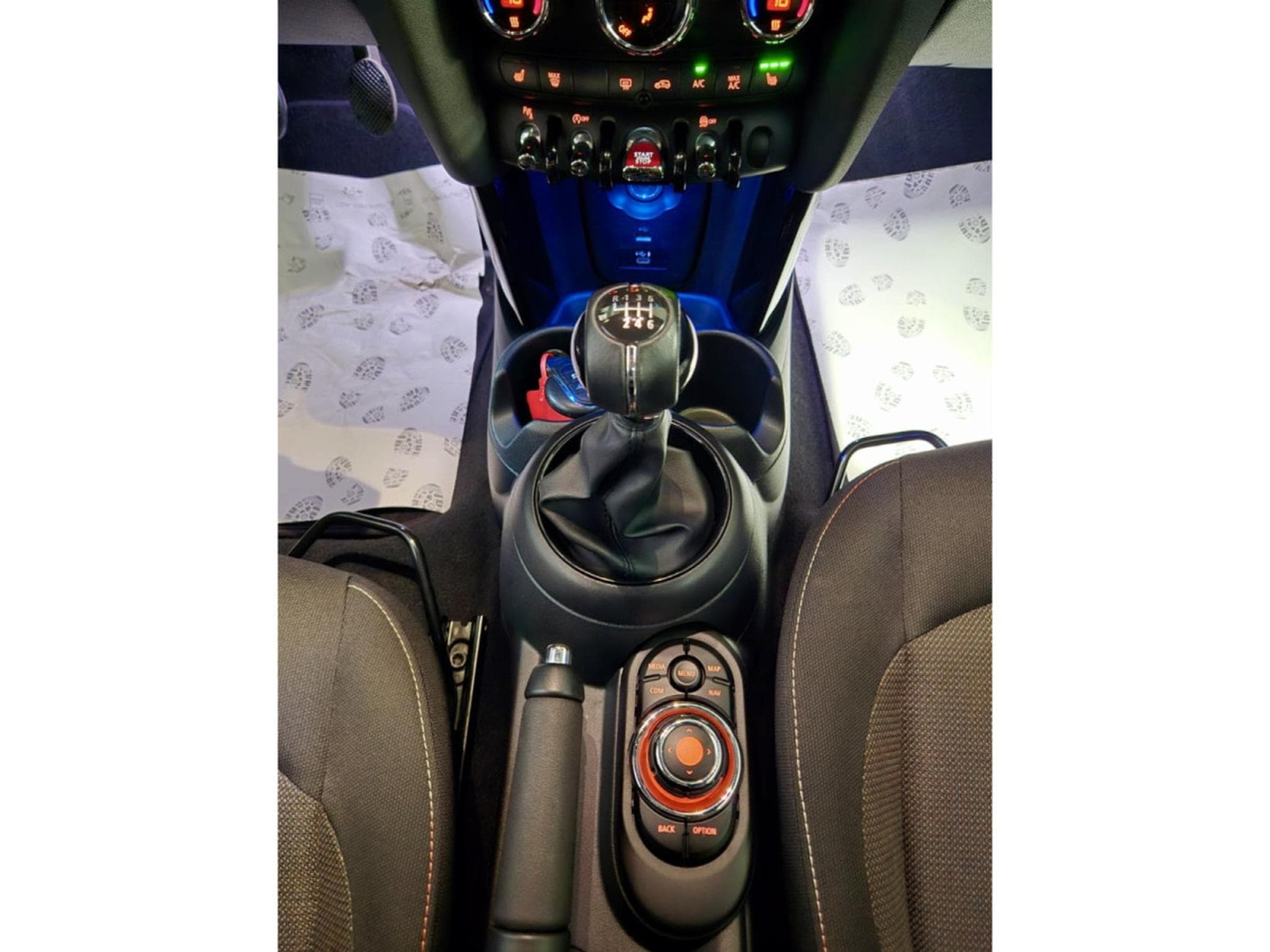 Mini Cooper 1.5 LED NAVI (2020) - Photo 8