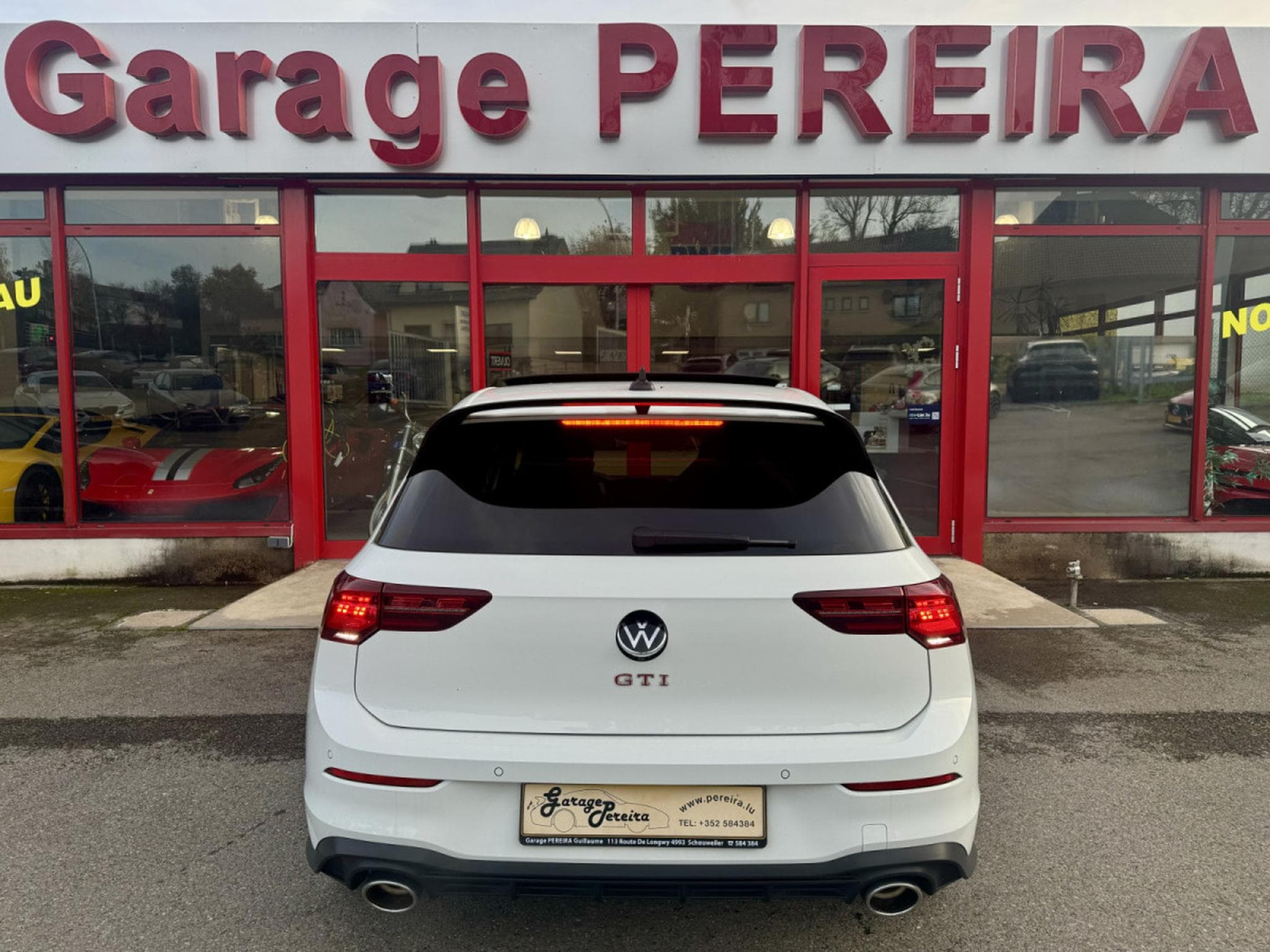 VW Golf GTI 2.0 TSI 300 CLUBSPORT DCC IQ LIGHT HEAD UP HARMAN KARDON (2021) - Photo 4