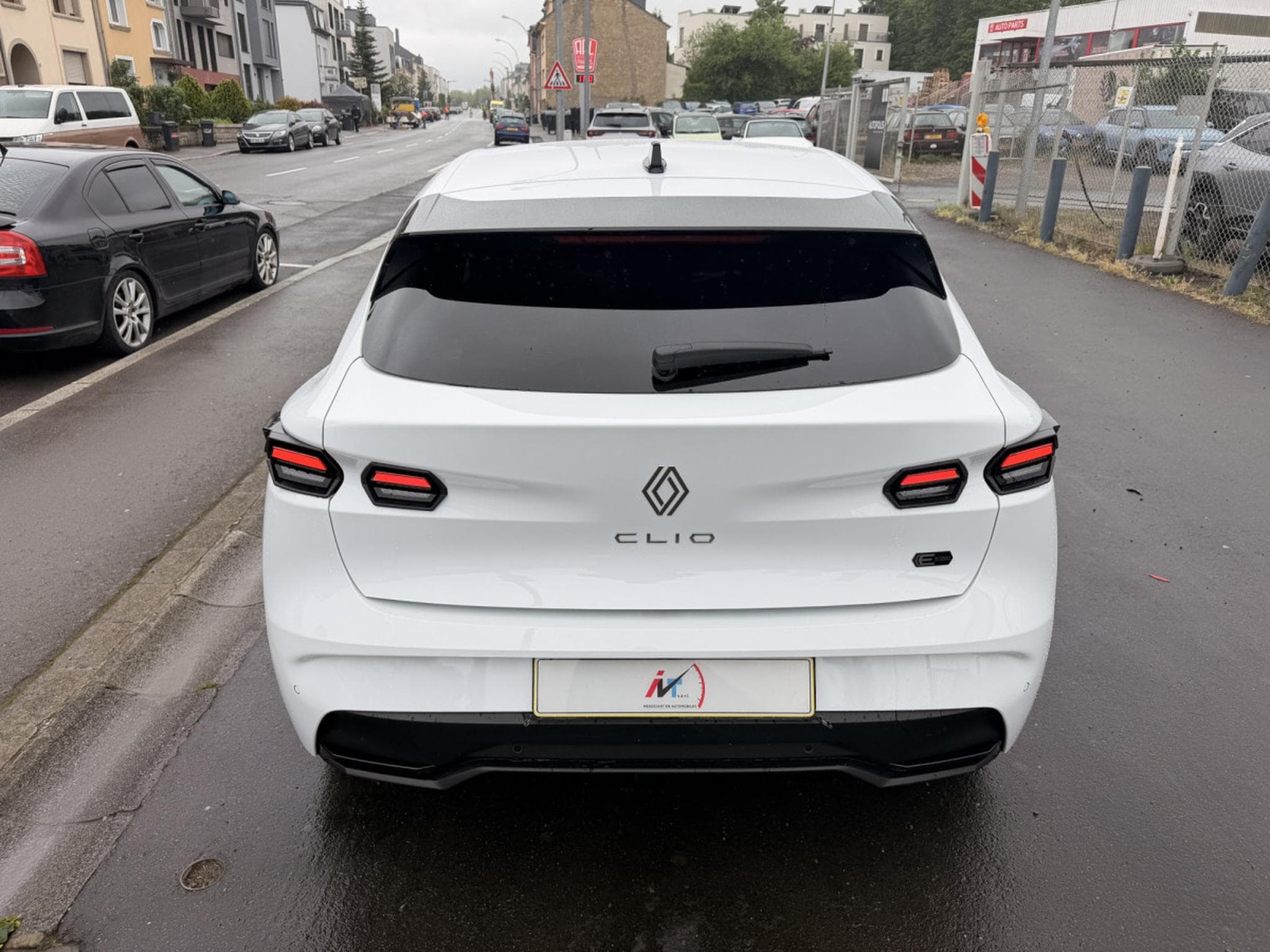 Renault Clio 6 NEW CLIO TECHNO FULL HYBRID E-TECH 160 (2026) - Foto 4