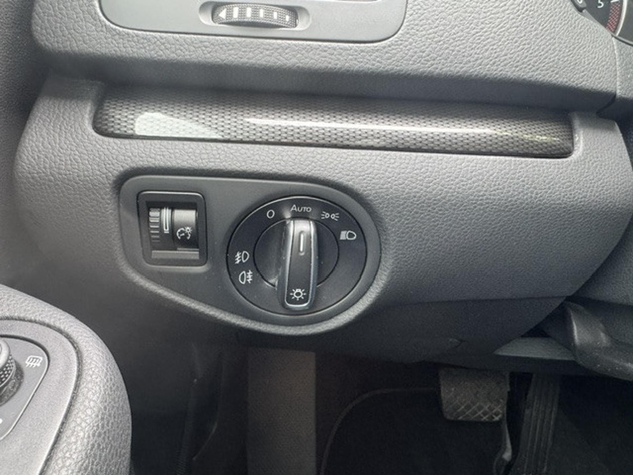 Seat Alhambra SEAT ALHAMBRA STYLE 7 SITZE DSG PANORAMA STANDHEIZUNG LEDER (2015) - Photo 24