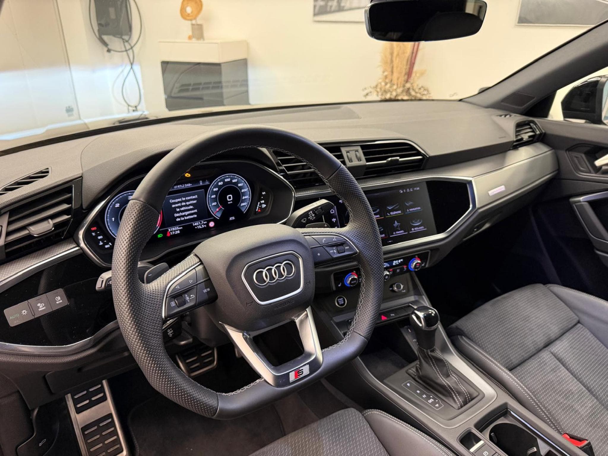 Audi Q3 Sportback S line 35 TDI 150 CV / 110 kW S tronic (2024) - Photo 4