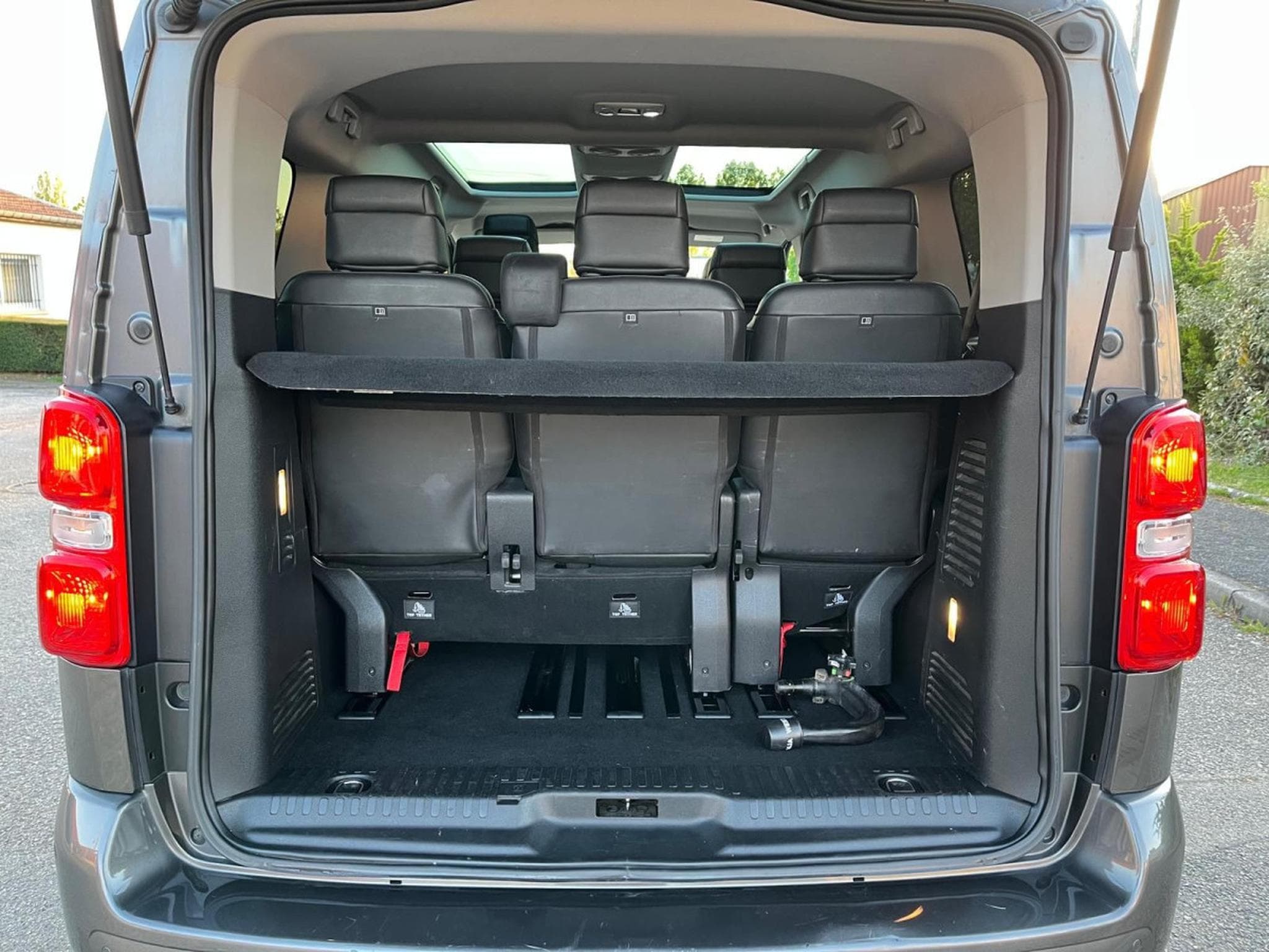 Opel Vivaro OPEL VIVARO 2.0CTDI 180CV BVA ELEGANCE (2020) - Photo 9