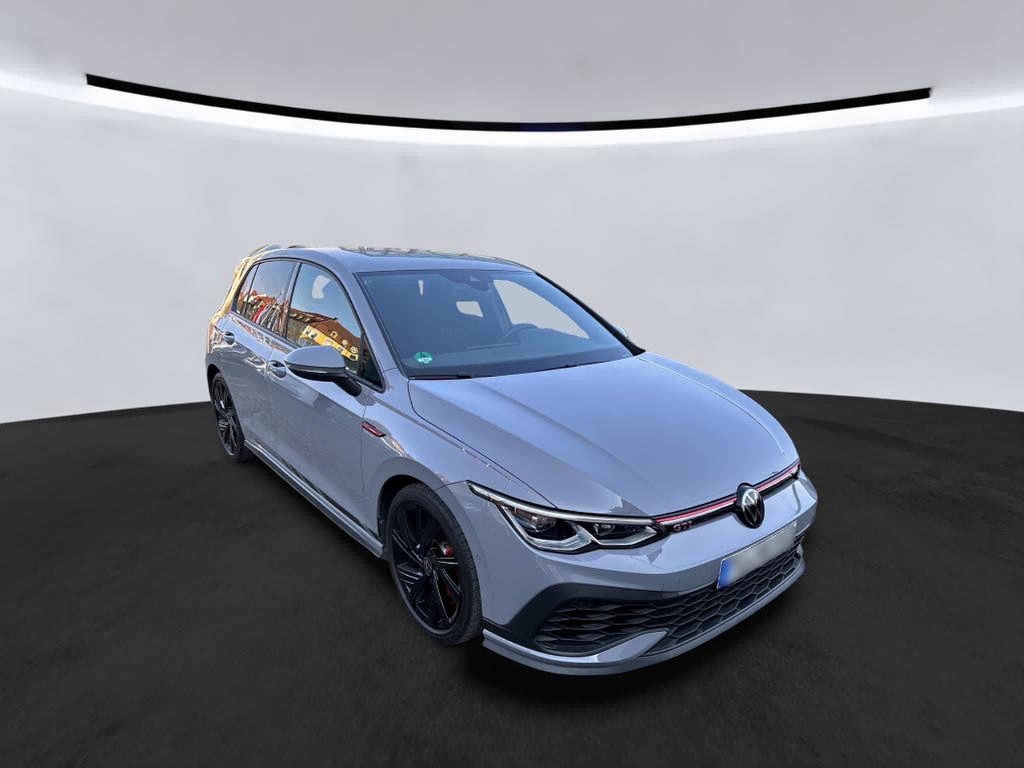 VW Golf GTI Clubsport 2.0 TSI 300 CV DSG7 *ACC* *SIEGES CHAUFF* (2023) - Photo 3