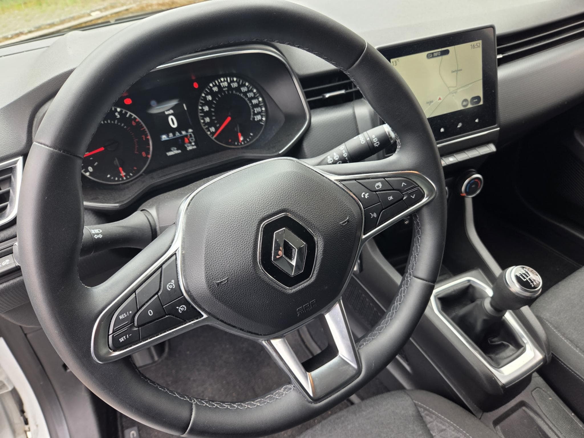 Renault Clio 1.0 TCE 90 CV Garantie 12 Mois (2024) - Foto 10