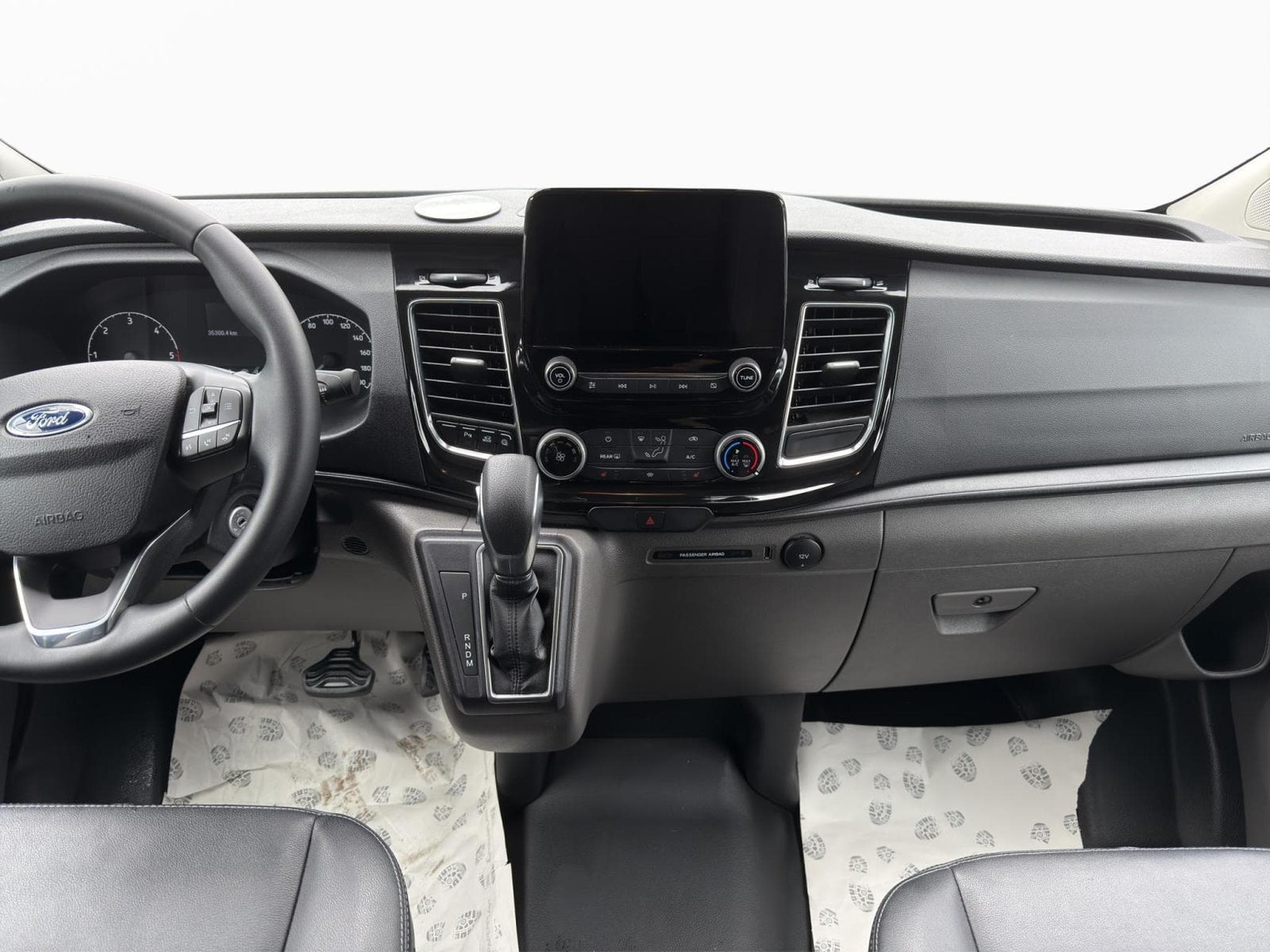 Ford Tourneo Panama (2023) - Photo 6