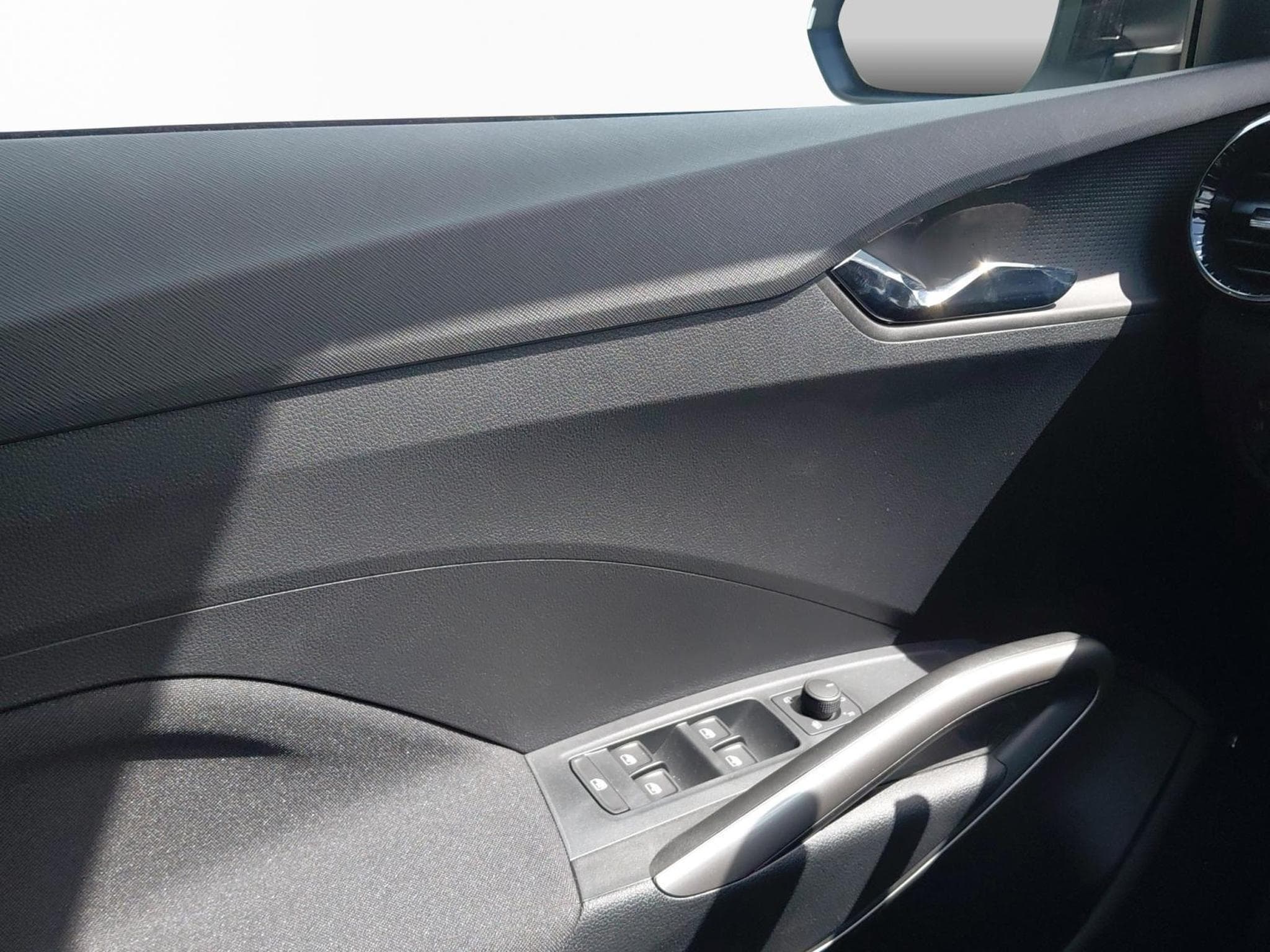 Skoda Fabia Monte Carlo (2026) - Photo 14