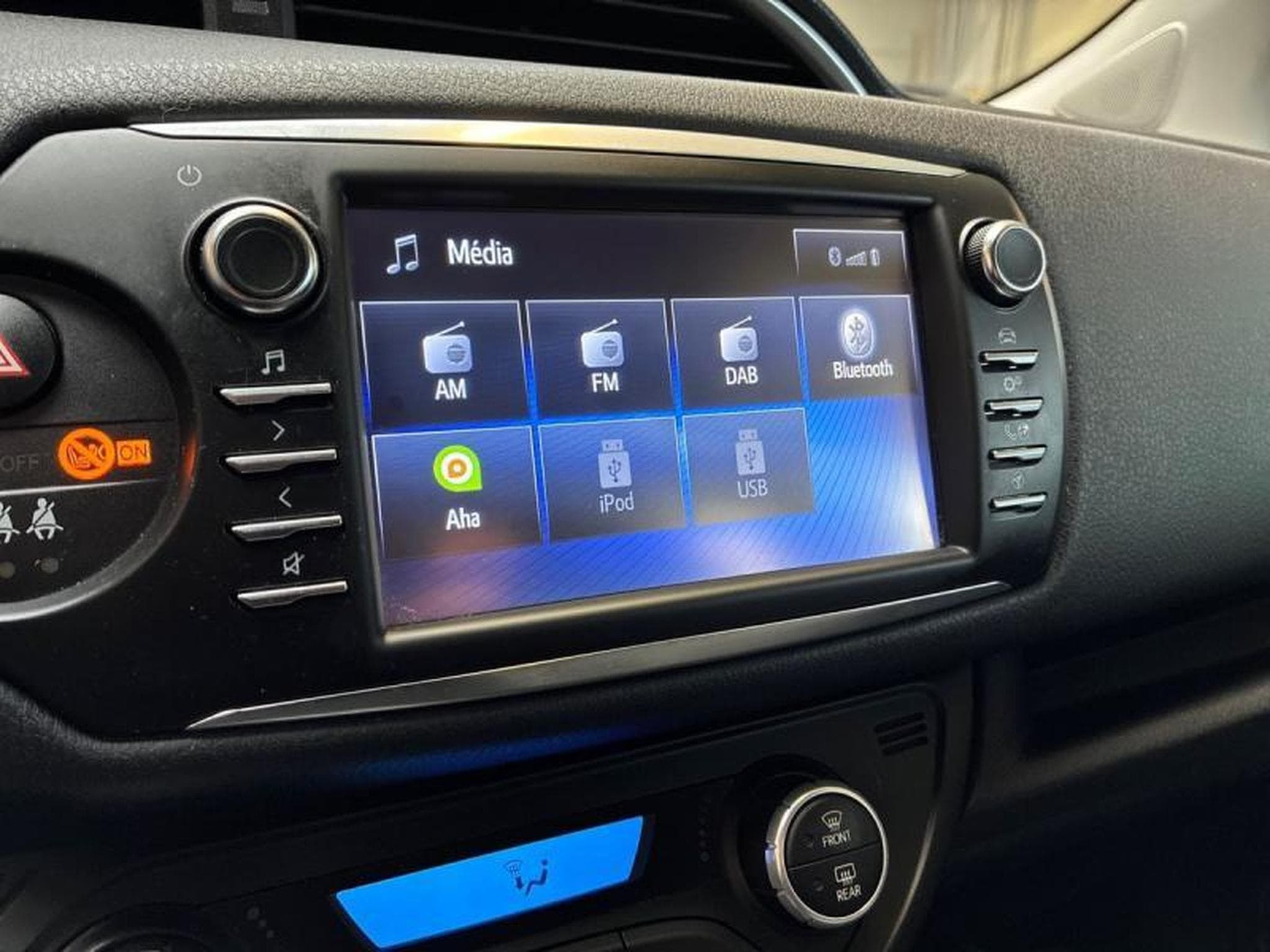 Toyota Yaris IV Comfort (2019) - Photo 14