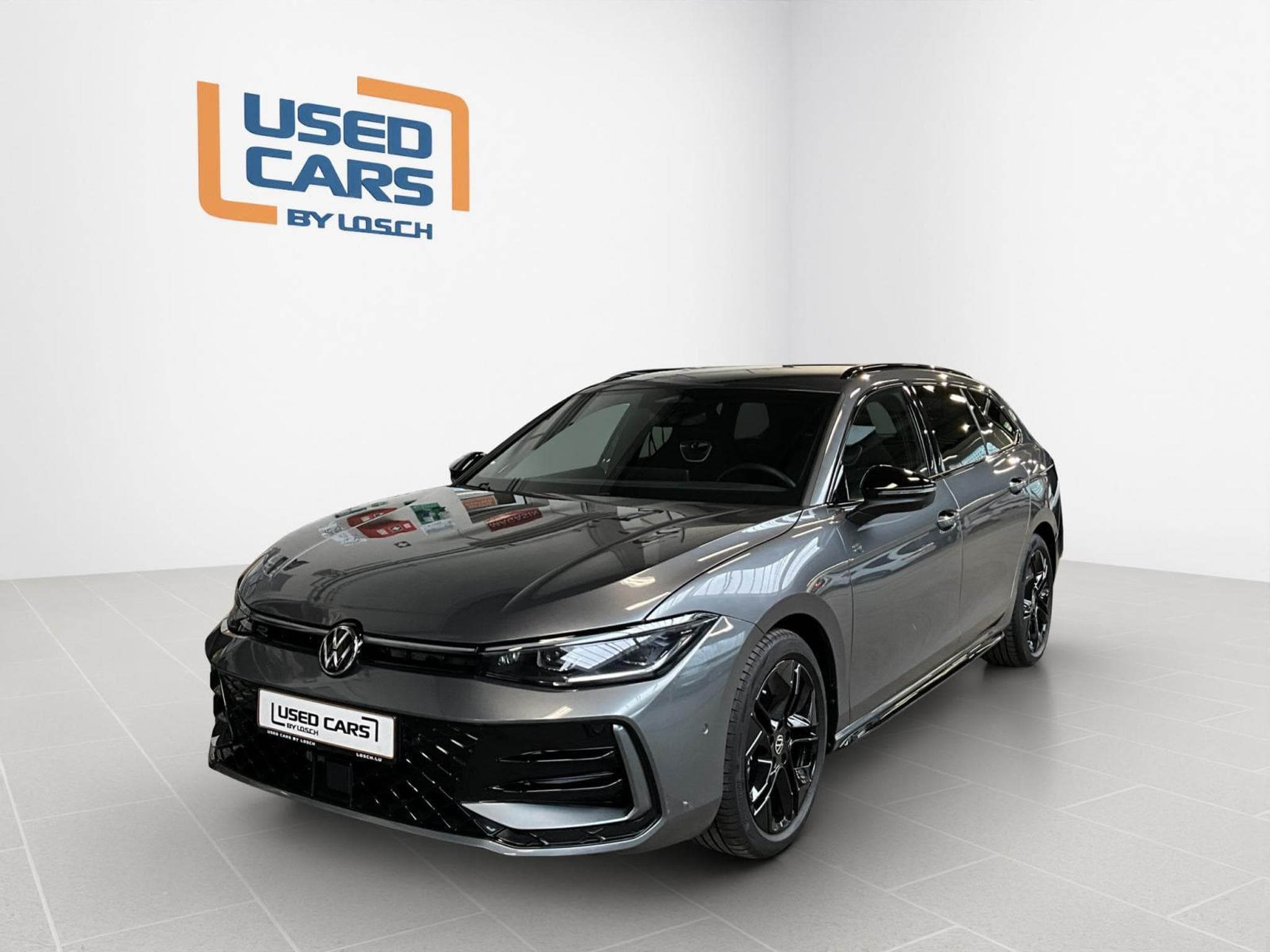 VW Passat R-line+Black-Style+DSG+4M+AHK+IQ-Drive (2025) - Photo 1
