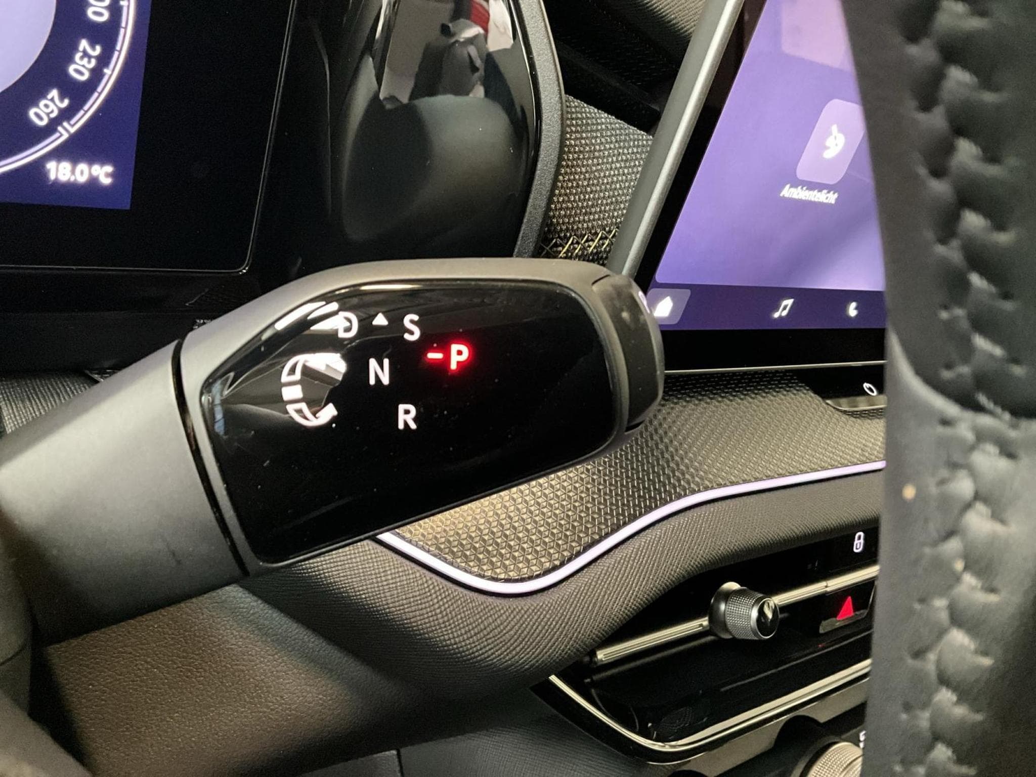 Skoda Kodiaq Selection+DSG+4x4+AHK+LED (2025) - Photo 14