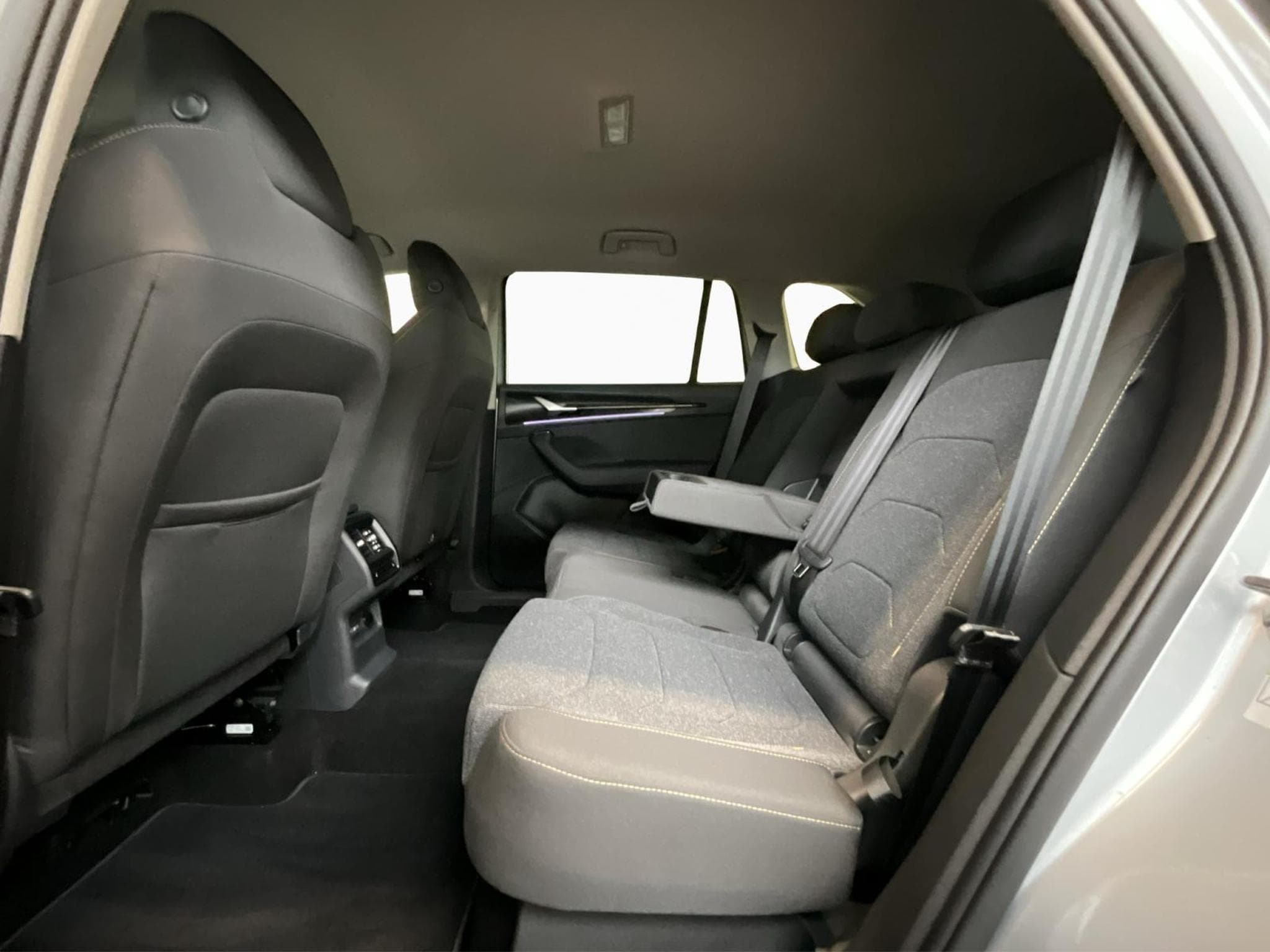Skoda Kodiaq Selection+DSG+4x4+AHK+LED (2025) - Photo 18