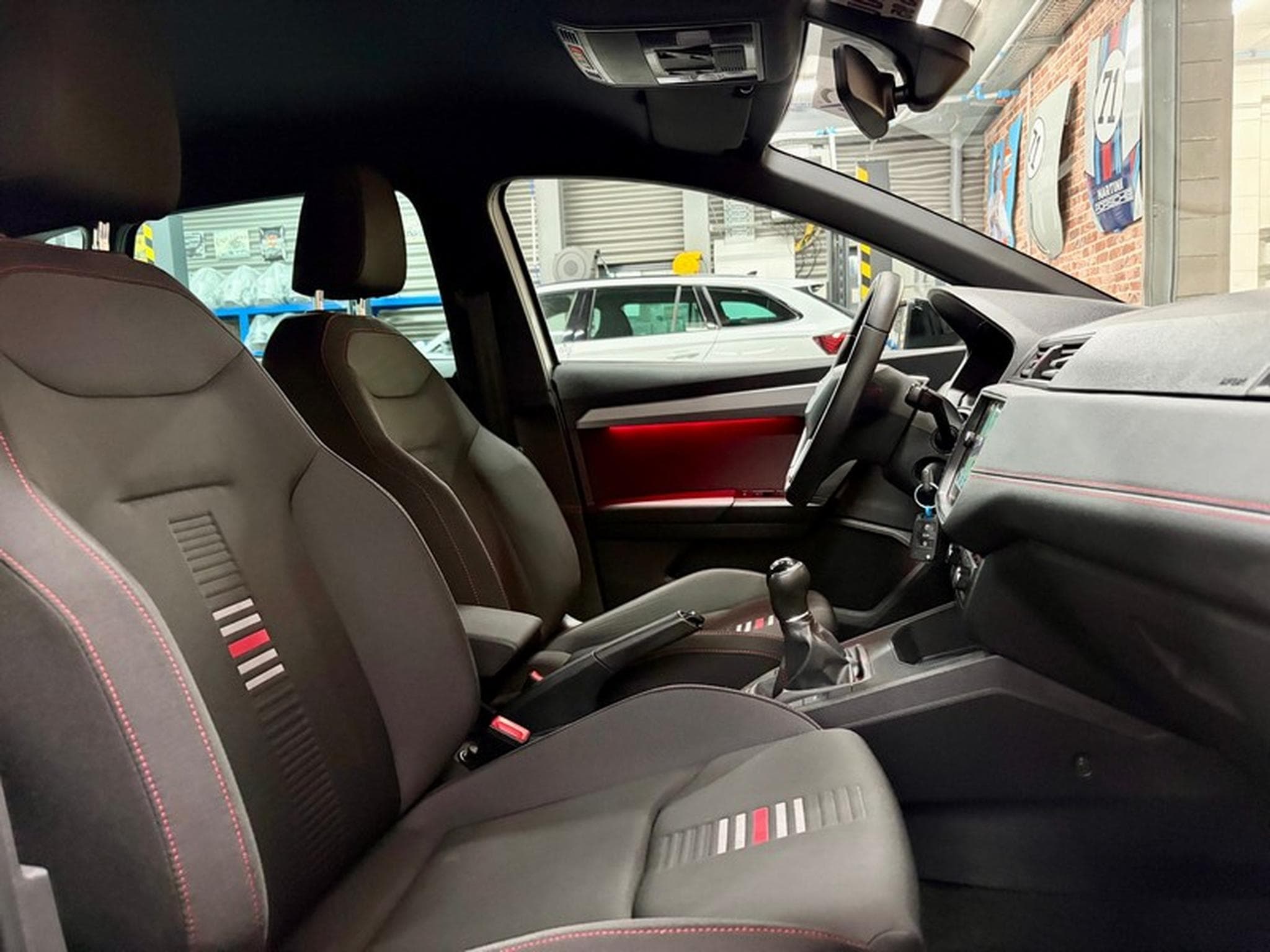 Seat Ibiza Ibiza 1.0 TSi 110cv FR (2021) - Photo 8