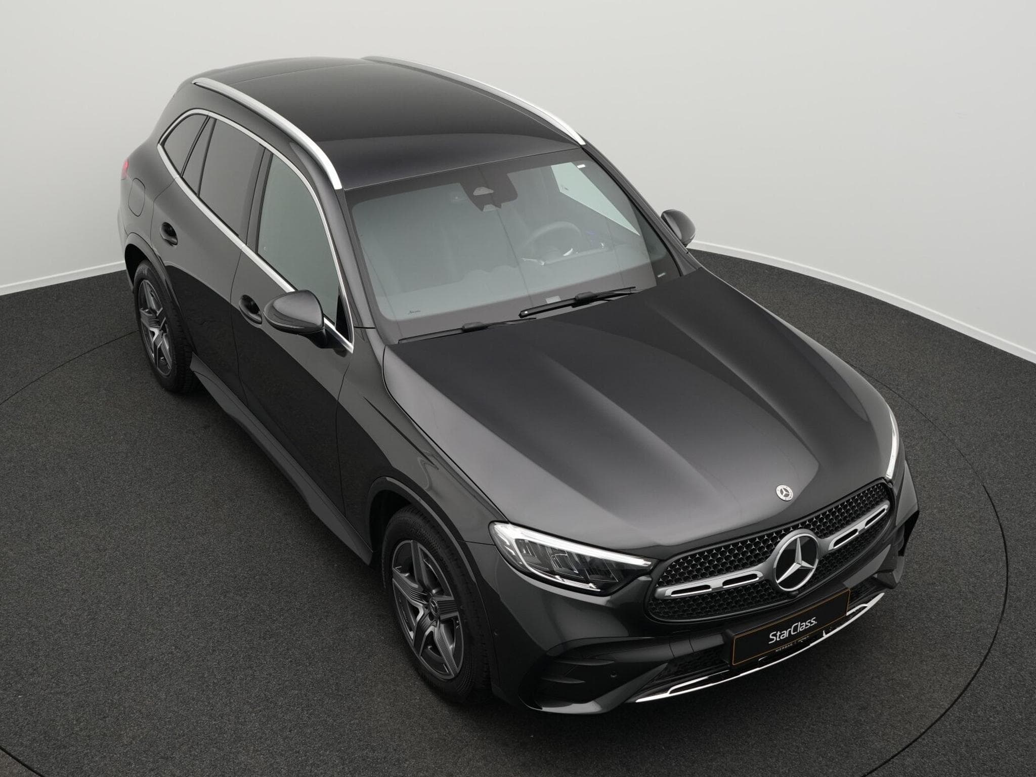 Mercedes GLC 300 d 4MATIC LED+AHK+Kamera+Memo (2025) - Photo 10