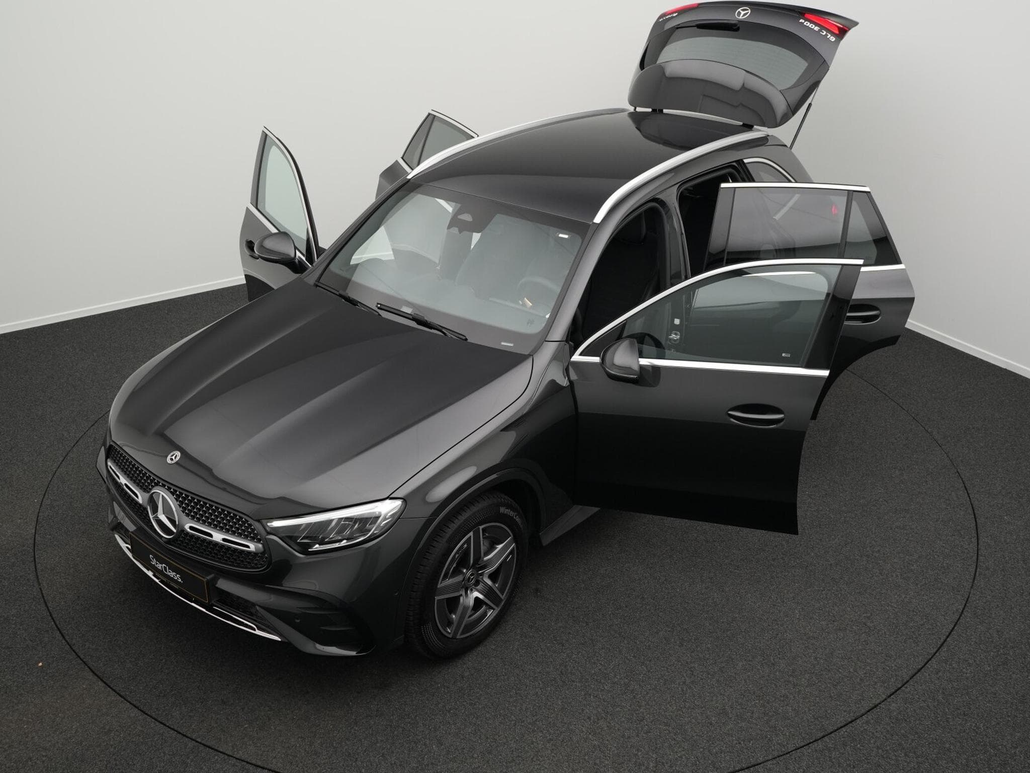 Mercedes GLC 300 d 4MATIC LED+AHK+Kamera+Memo (2025) - Photo 12