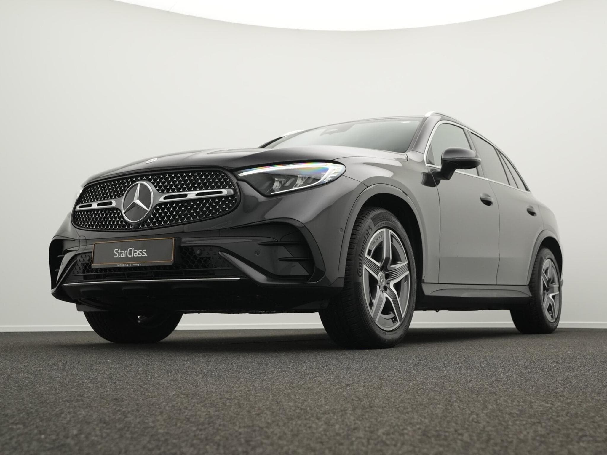 Mercedes GLC 300 d 4MATIC LED+AHK+Kamera+Memo (2025) - Photo 8