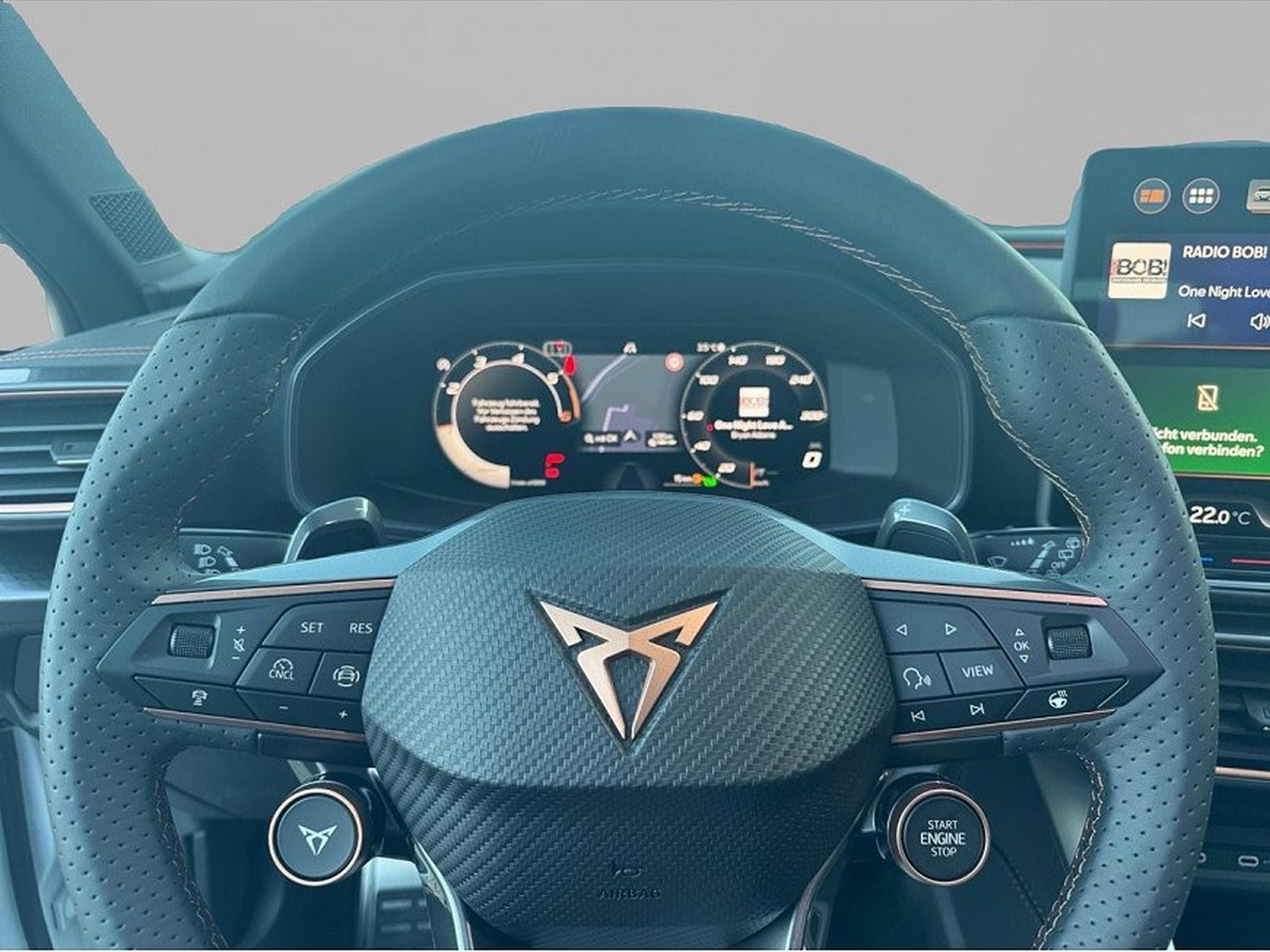 Cupra Leon (2025) - Photo 6