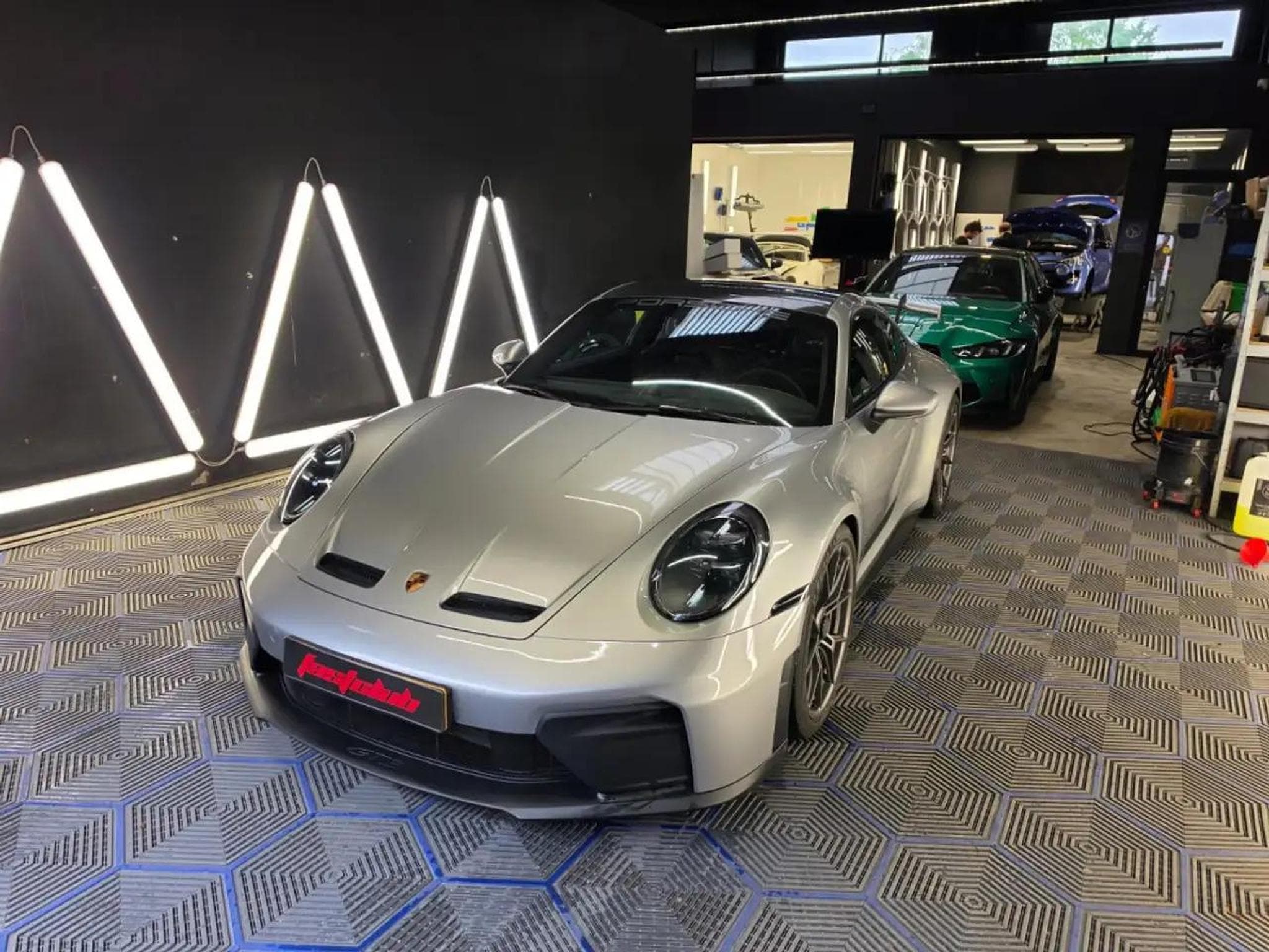 Porsche 911 (2025) - Photo 1