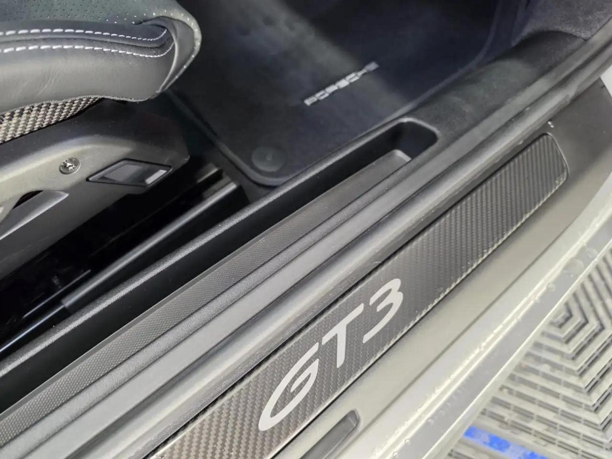 Porsche 911 (2025) - Photo 18