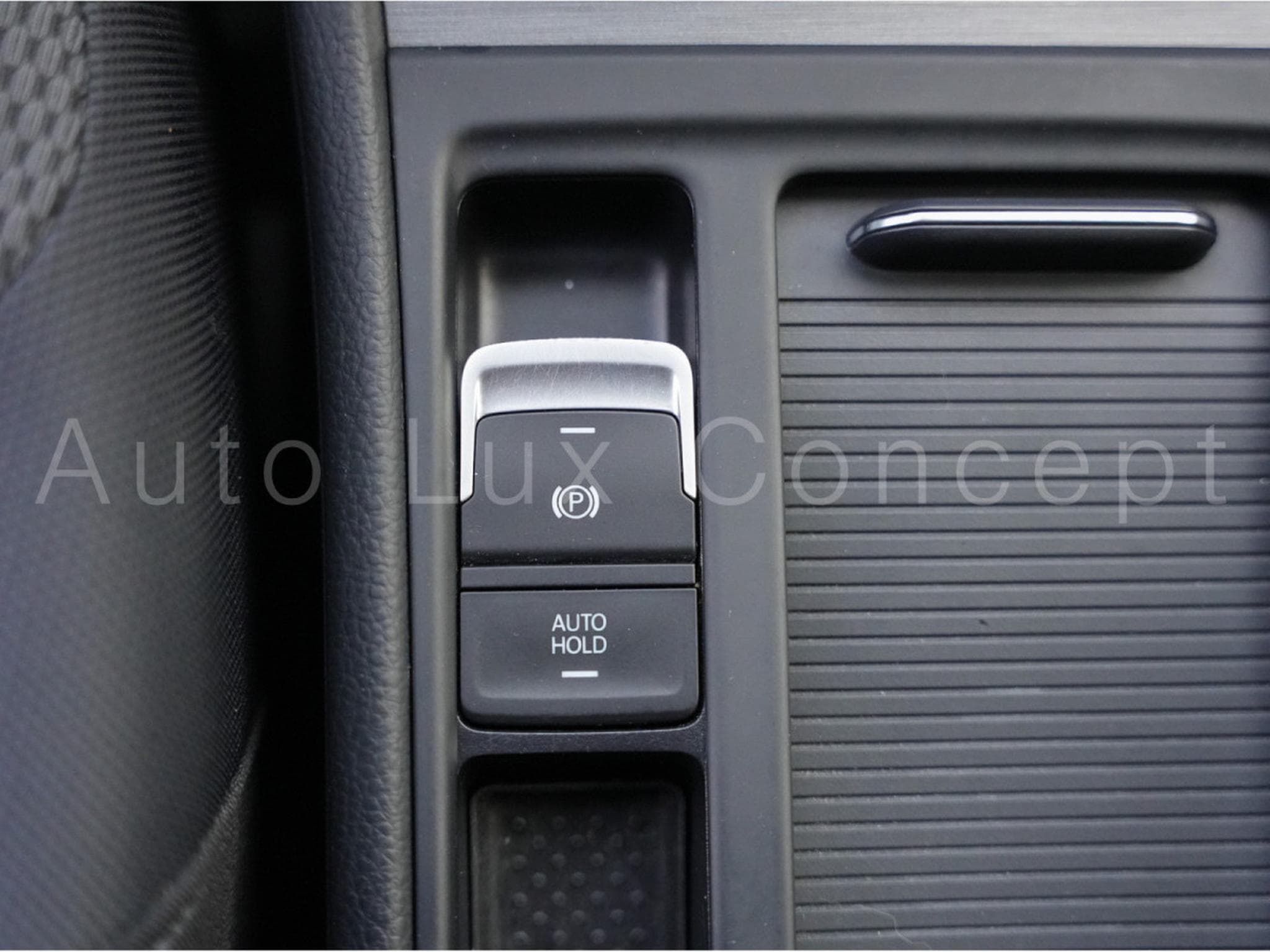 VW Golf 1.4 TSI 140 ch DSG 7 (2013) - Photo 22