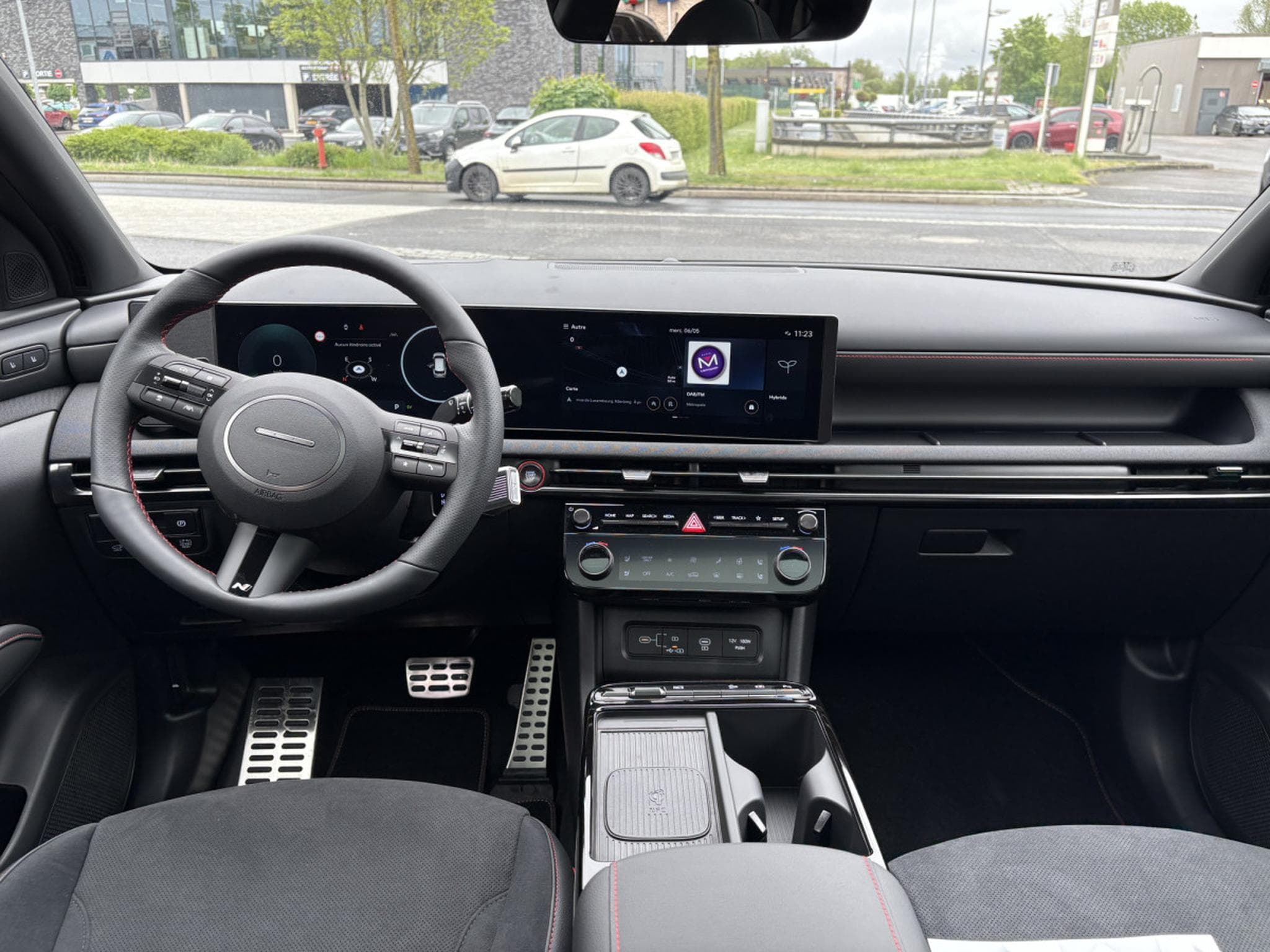 Hyundai Tucson 1.6 T-GDI 239 HYBRID N-LINE SENSATION * GARANTIE CONSTRUCTEU (2026) - Photo 2