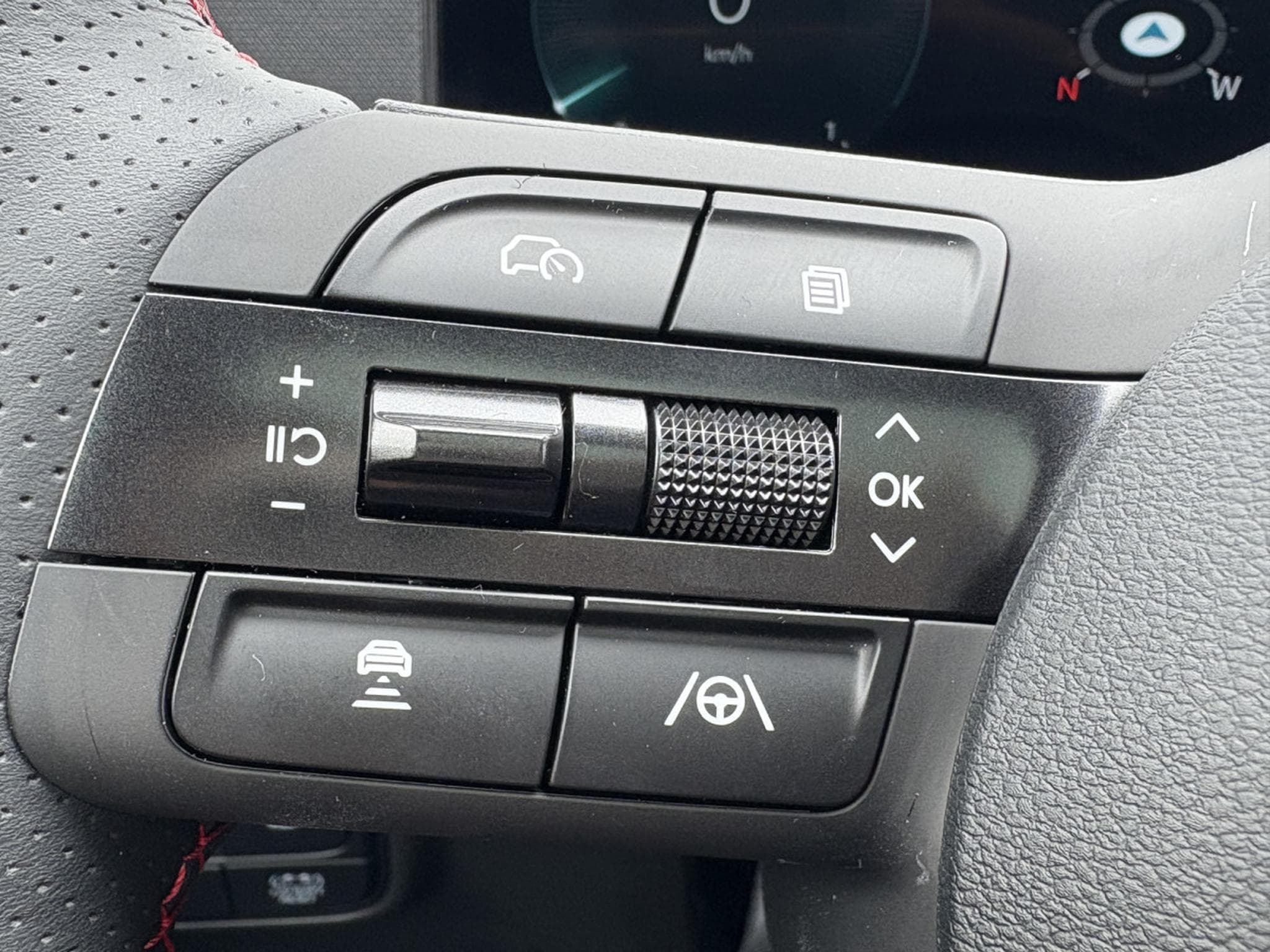 Hyundai Tucson 1.6 T-GDI 239 HYBRID N-LINE SENSATION * GARANTIE CONSTRUCTEU (2026) - Photo 9