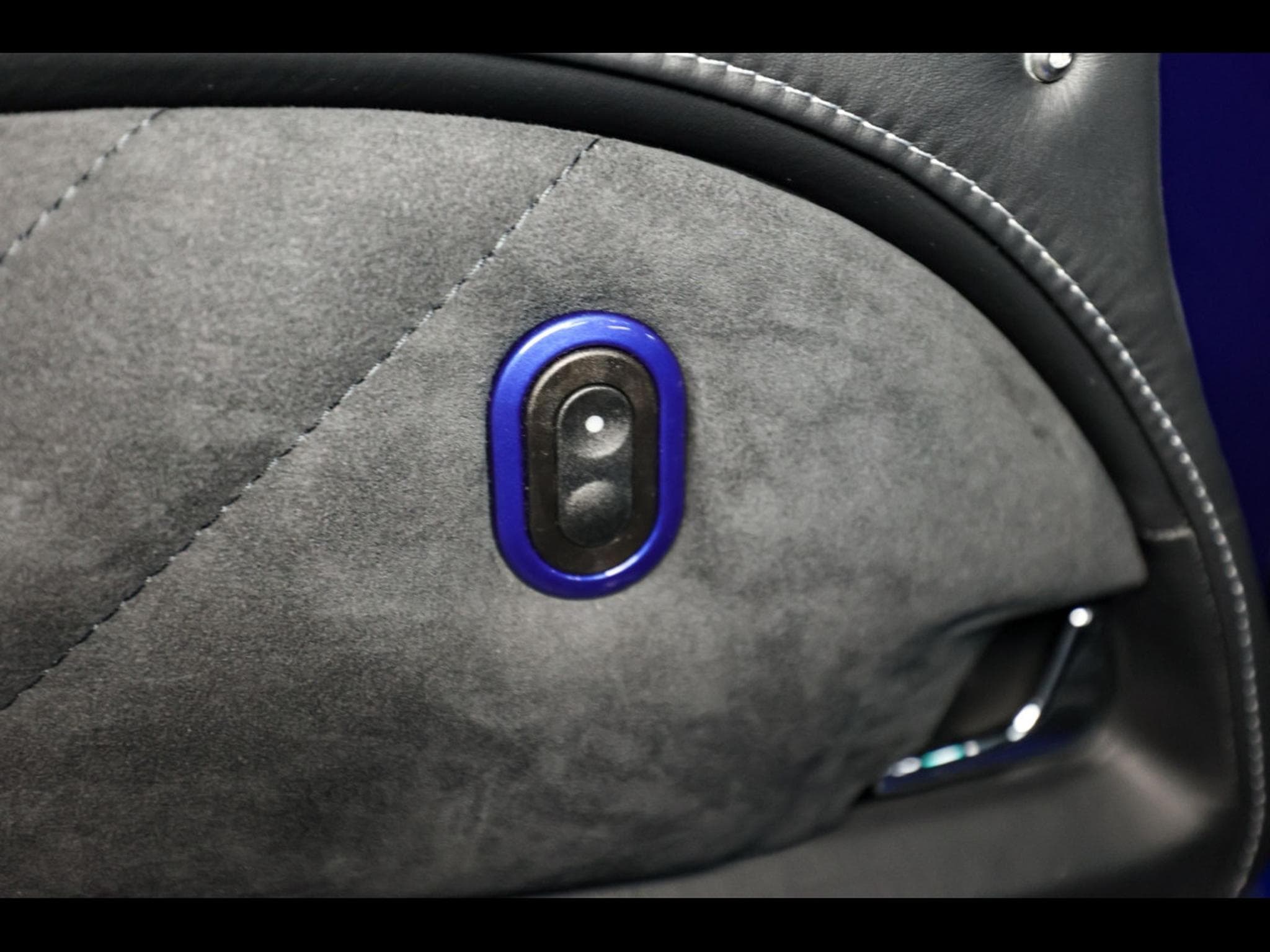Lotus Elise 3 SPORT 240 1.8 FINAL EDITION - AZURE BLUE (2022) - Foto 14