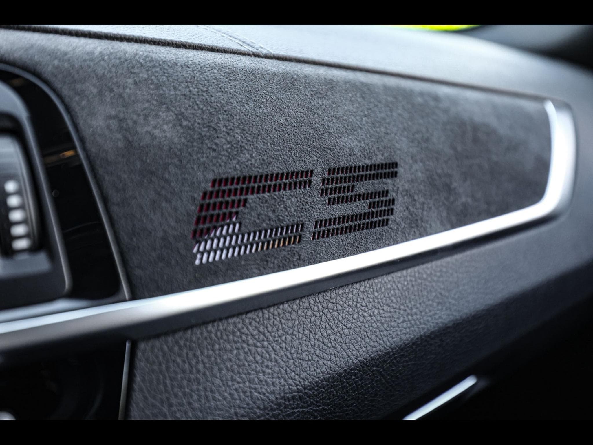 BMW M2 CS (F87) 3.0 – CERAMIC BRAKES - BLACK SAPPHIRE METALLIC (2020) - Photo 20
