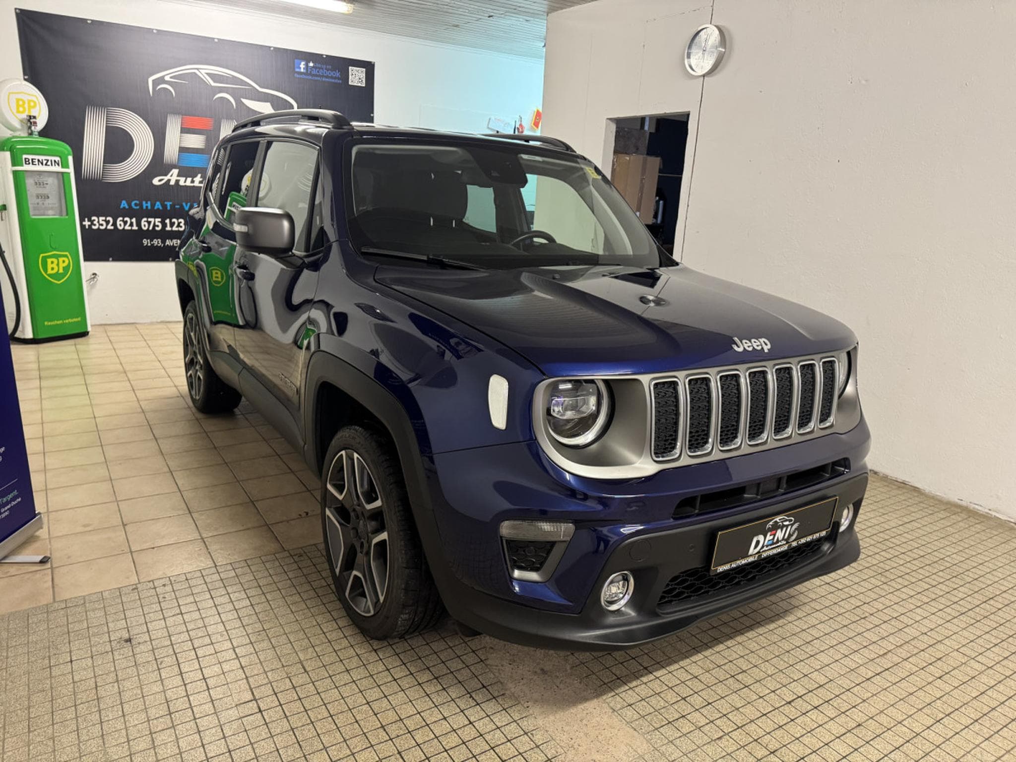 Jeep Renegade 1.3 T-GDI LIMITED 4X4 AUTOMATIQUE 179CH (2019) - Photo 3