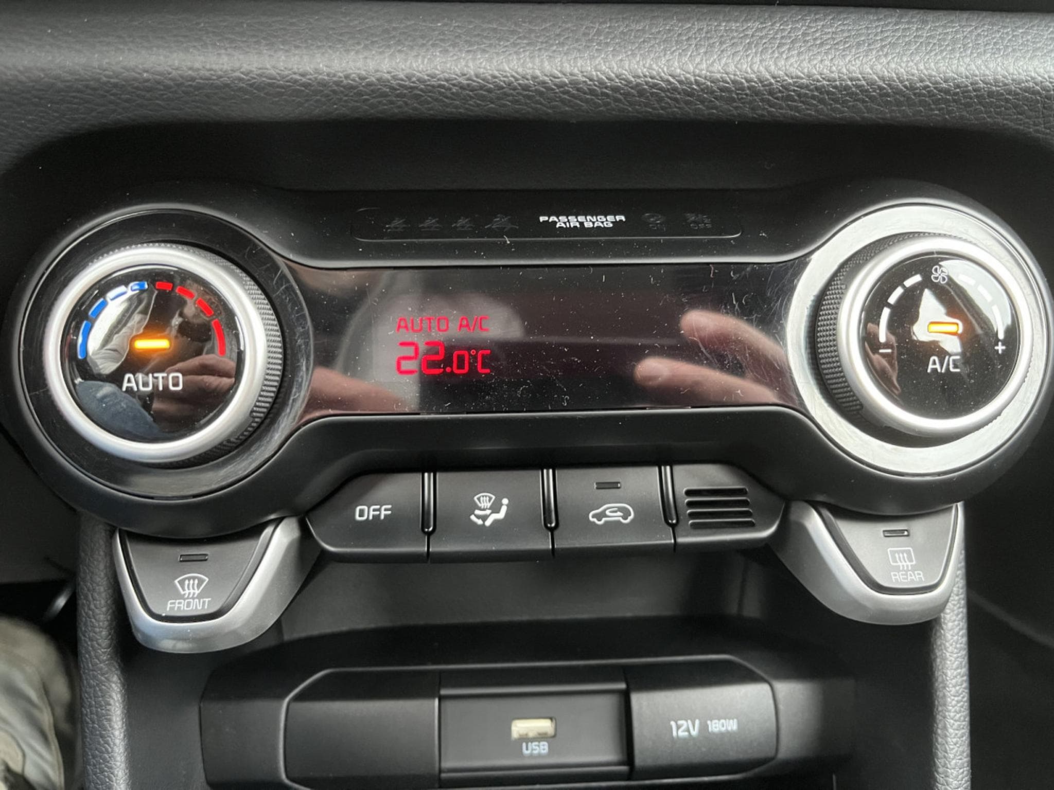 Kia Picanto 1.0i Automatique Navi Camera PDC (2023) - Photo 16