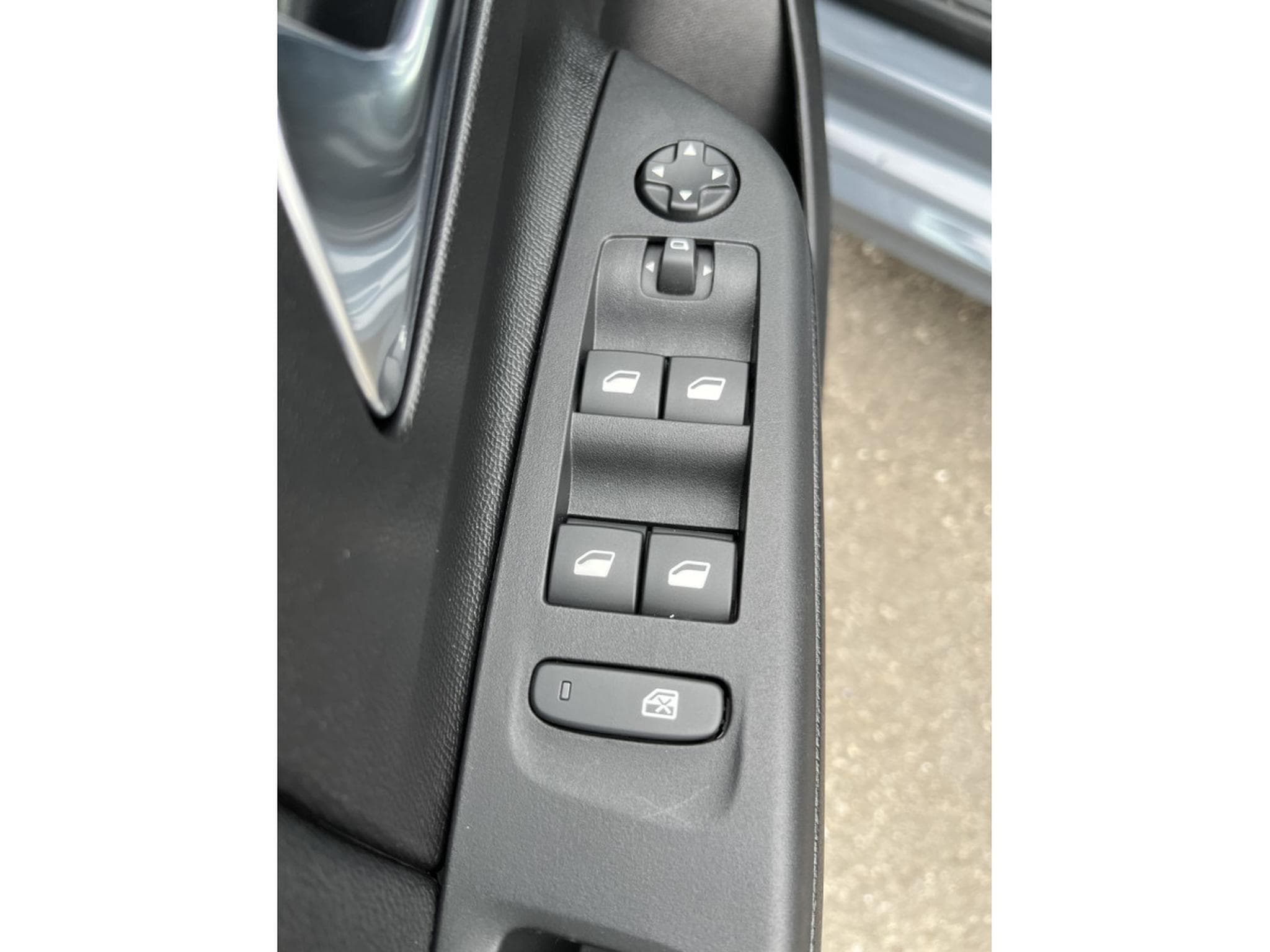 Opel Corsa Corsa 1.2 Turbo MHEV GS 110 Auto Pack hiver ACC (2026) - Photo 21
