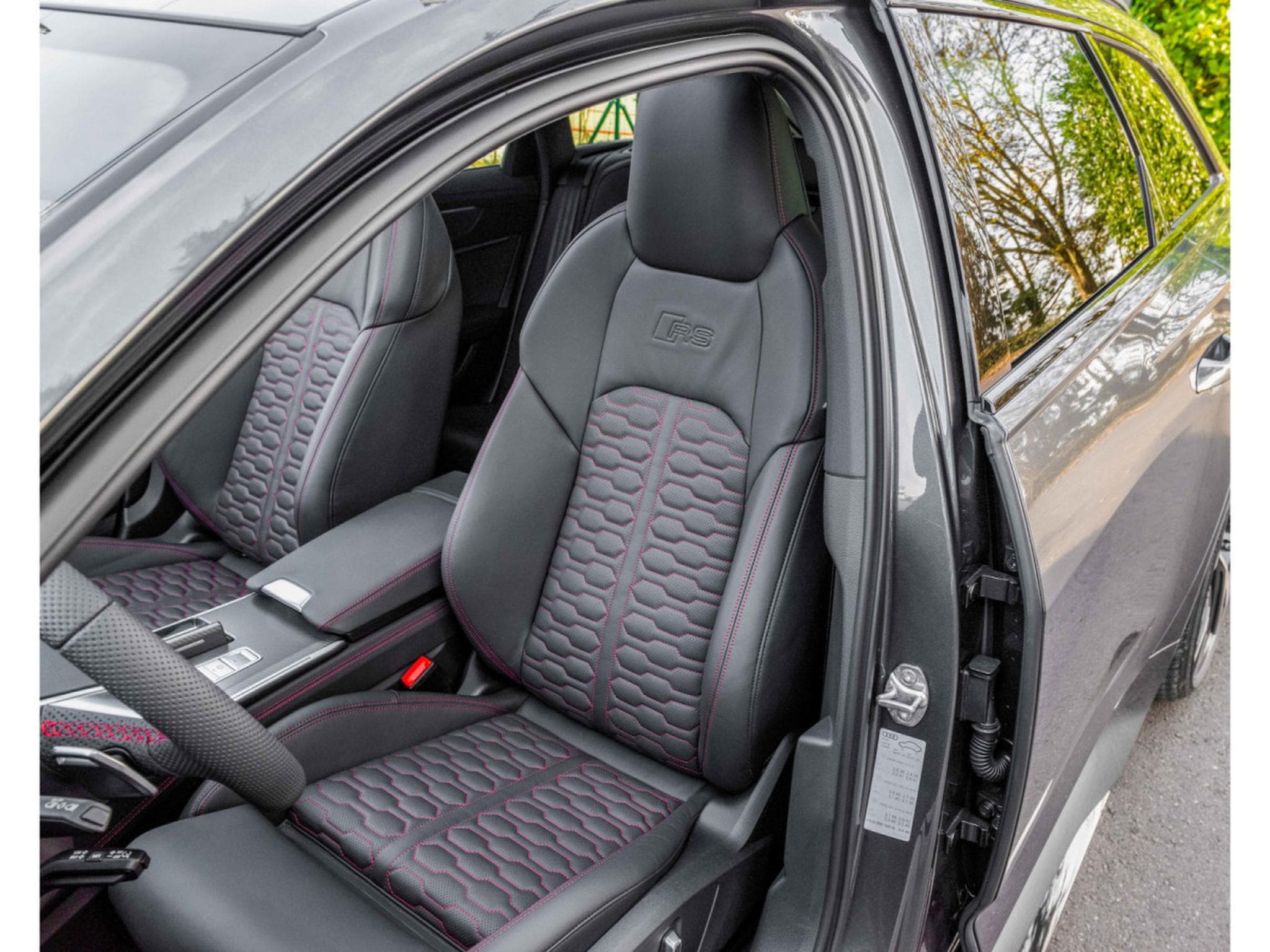 Audi RS6 RS6 Avant /22"/ PANO/ 360°/ Matrix /Head-Up/B&O/ (2021) - Photo 2