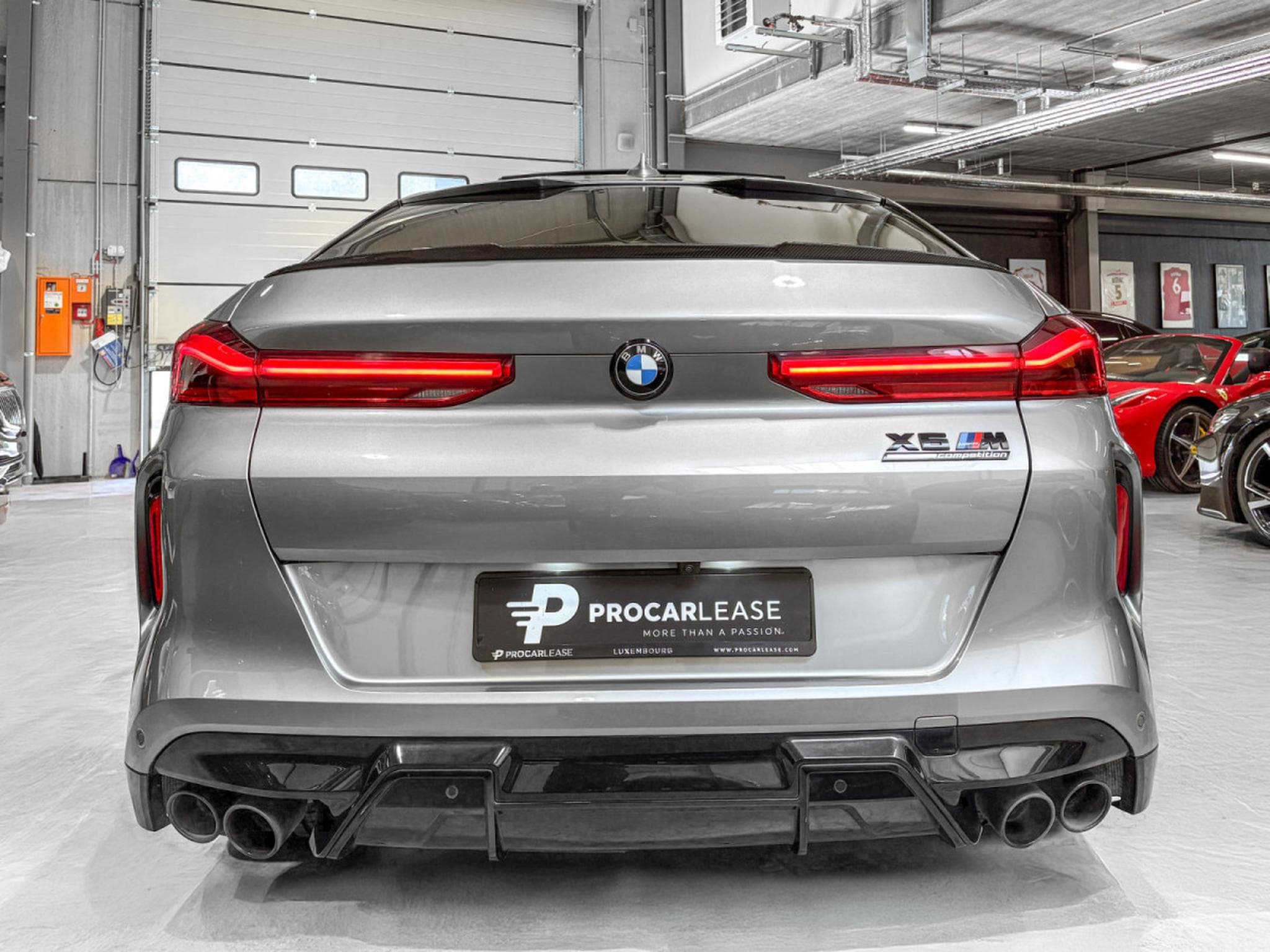 BMW X6M Competition,/Pano/HUD//Soft/CARBONE/360° ACC+ AHK/ Laser Sit (2022) - Photo 6