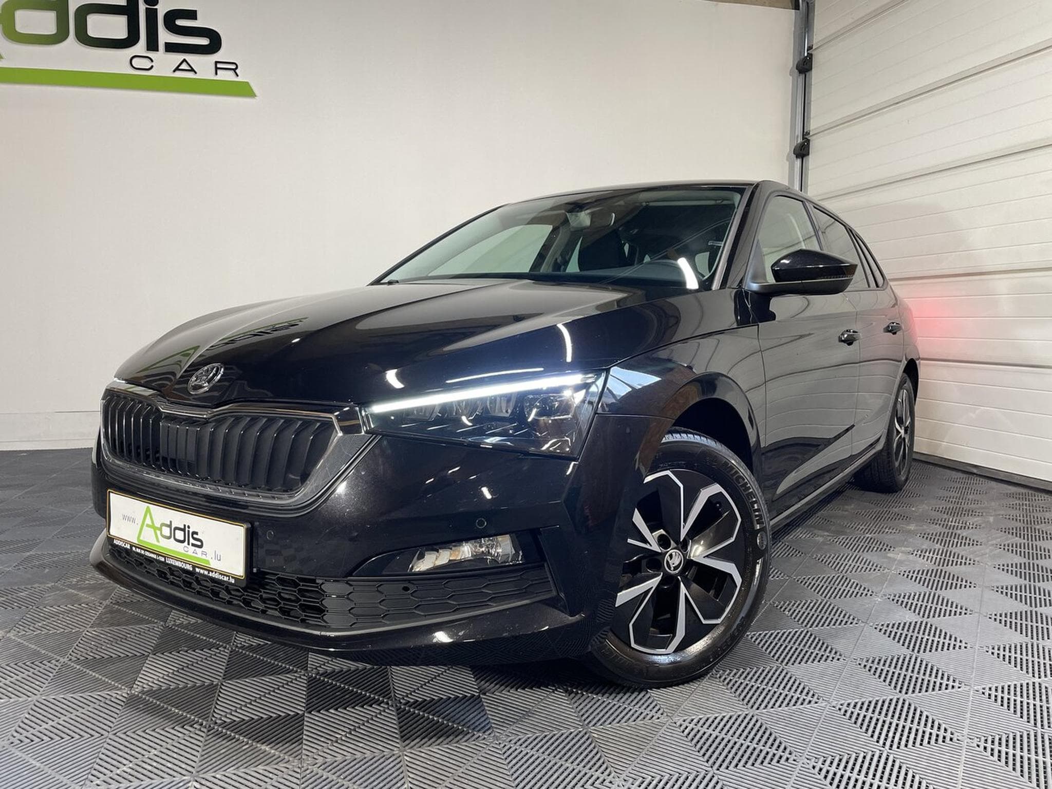 Skoda Scala 1.6 TDI 115 DSG AMBITION CARPLAY (2019) - Photo 14