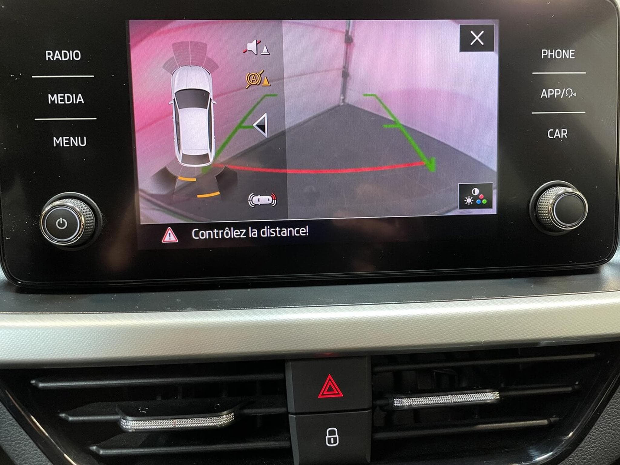 Skoda Scala 1.6 TDI 115 DSG AMBITION CARPLAY (2019) - Photo 5