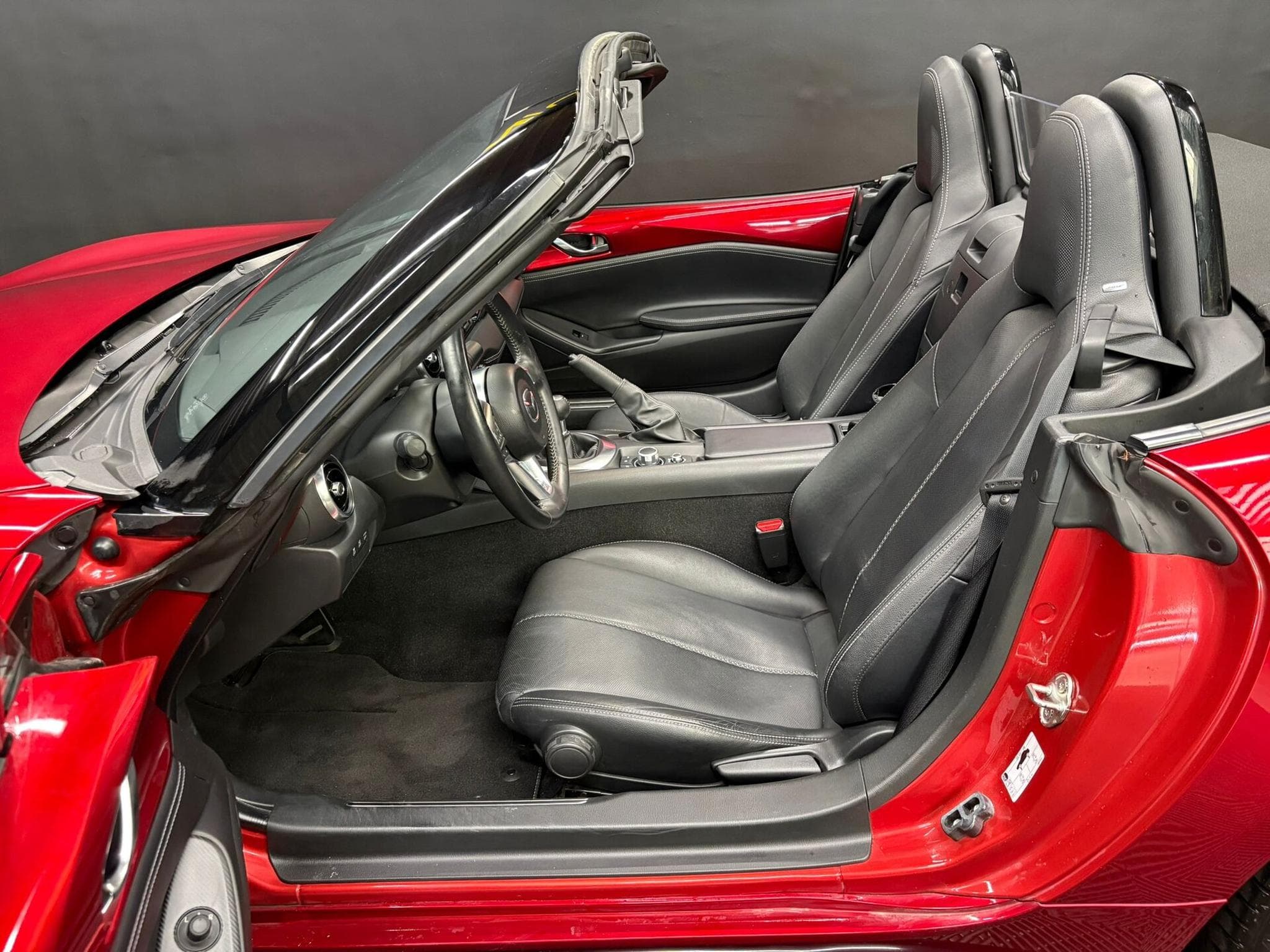 Mazda MX-5 ND  2.0 184cv CAMERA/NAVI/CUIR (2022) - Photo 9